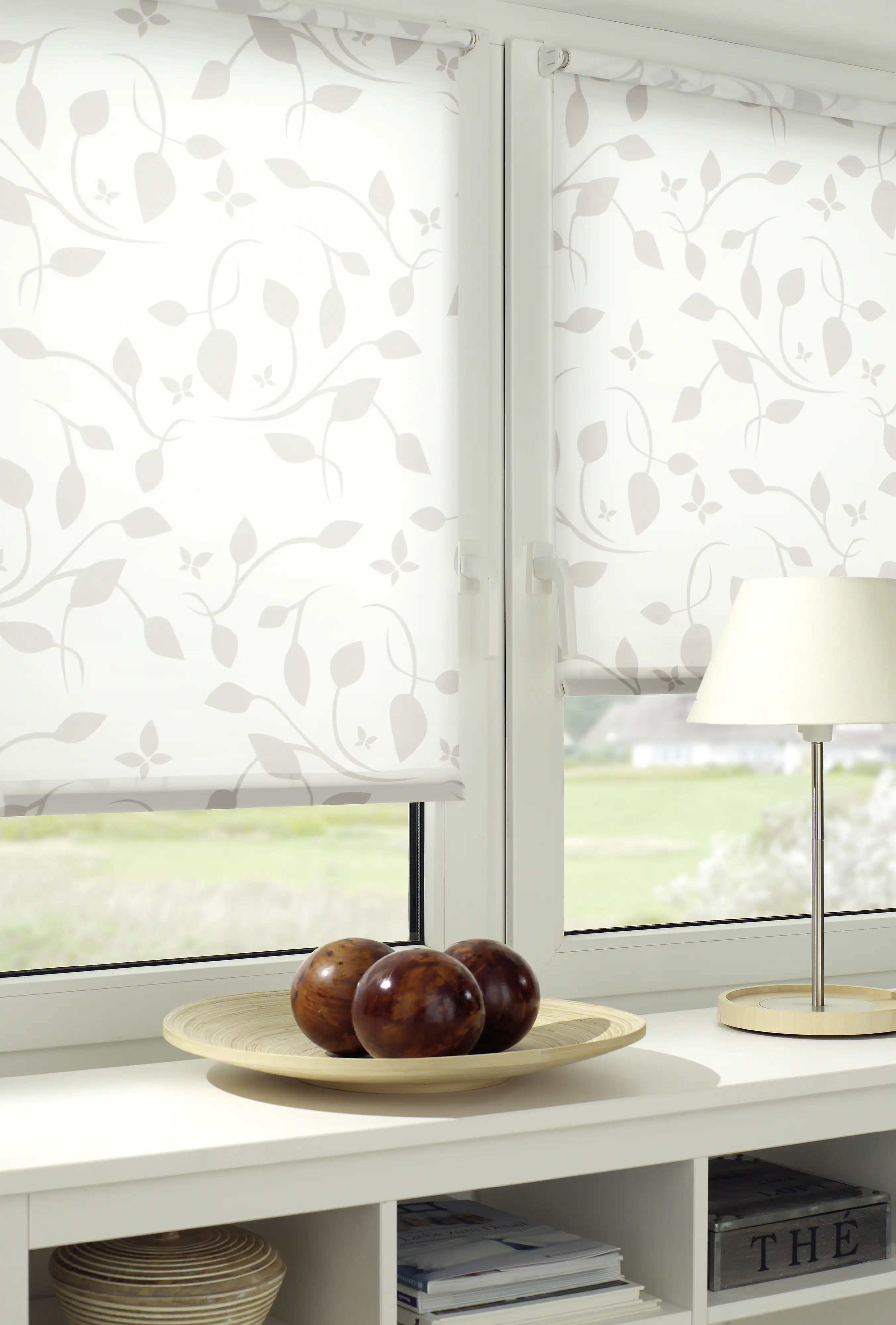 Gardinia EasyFix Rollo mit Blättern weiß beige 120 x 150 cm