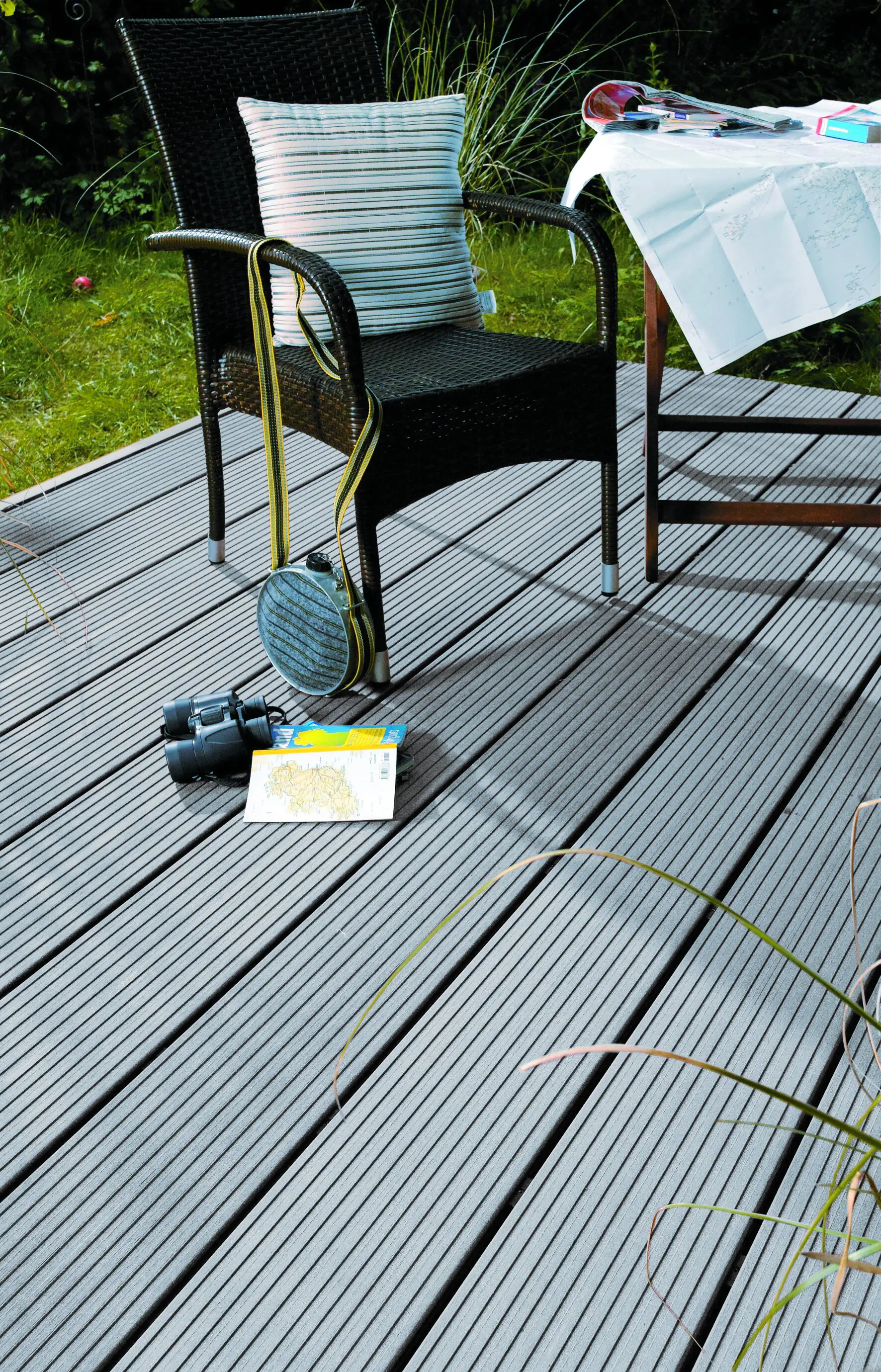 TrendLine Terrassendiele WPC 300 x 14,5 x 2,1 cm grau glatt