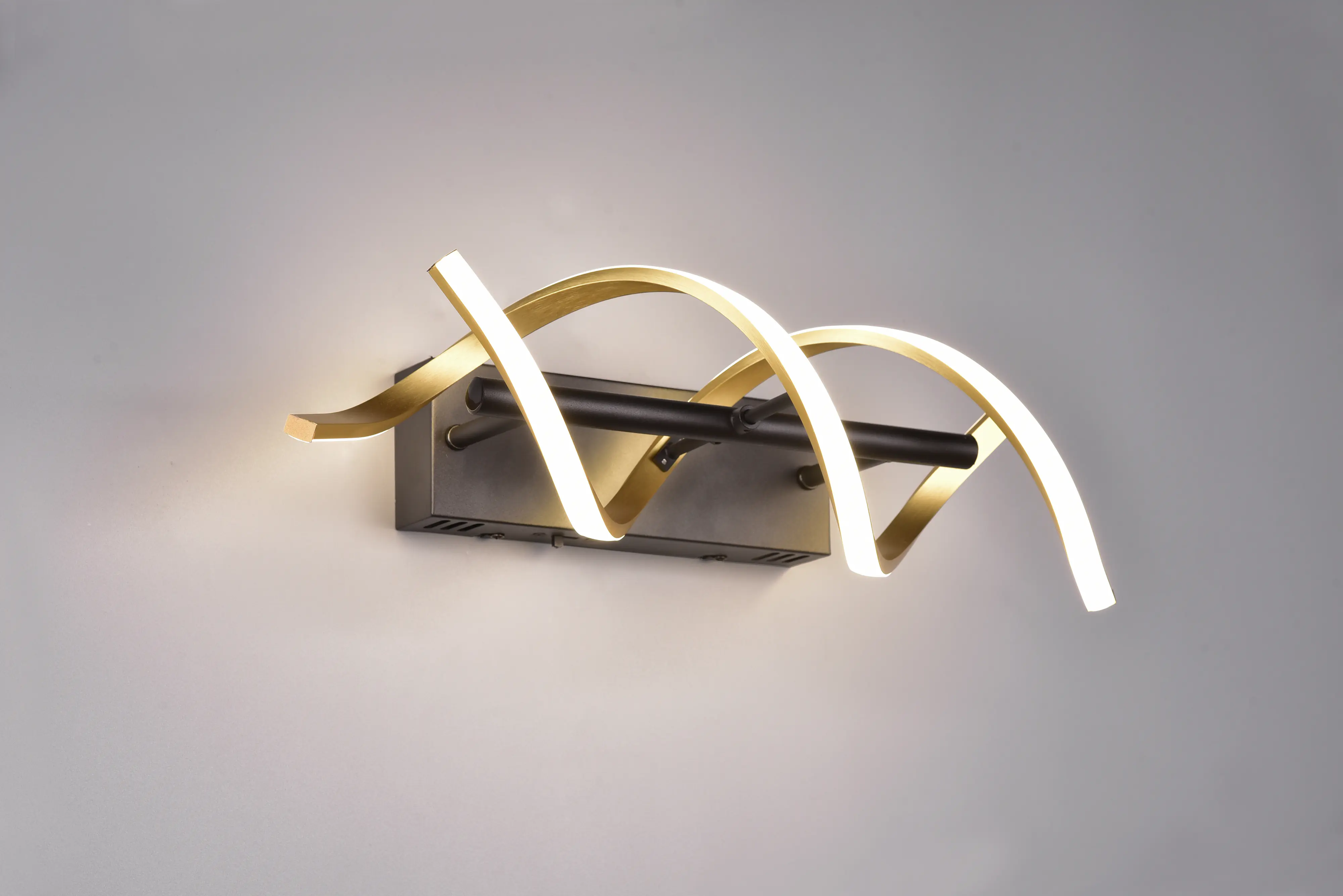 Trio LED-Wandleuchte Sequence 13,5 x 46 cm warmweiß-neutralweiß messing dimmbar