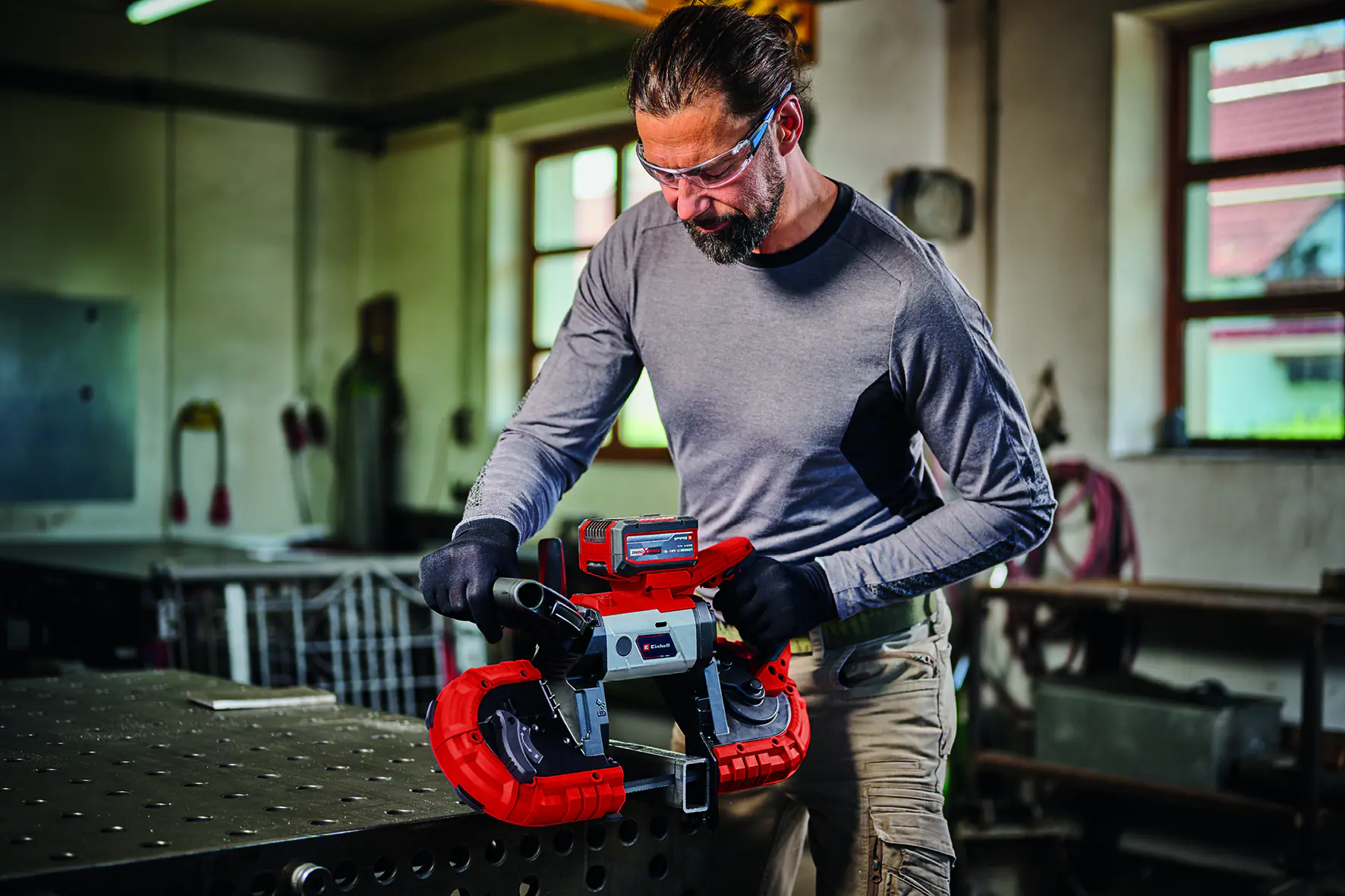 Einhell Expert Akku-Bandsäge TE-MB 18/127 Li Solo 18 V