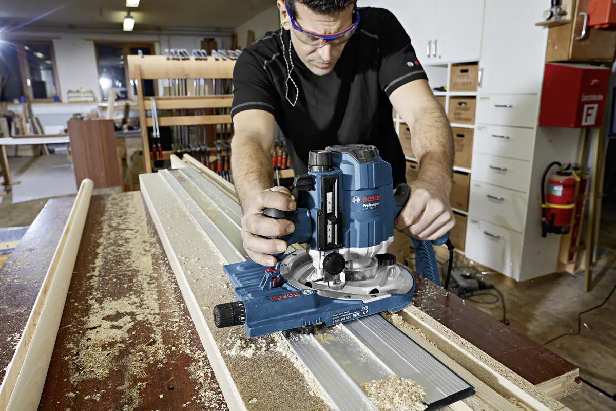 Bosch Professional Präzisions-Oberfräse GOF 1250 CE 