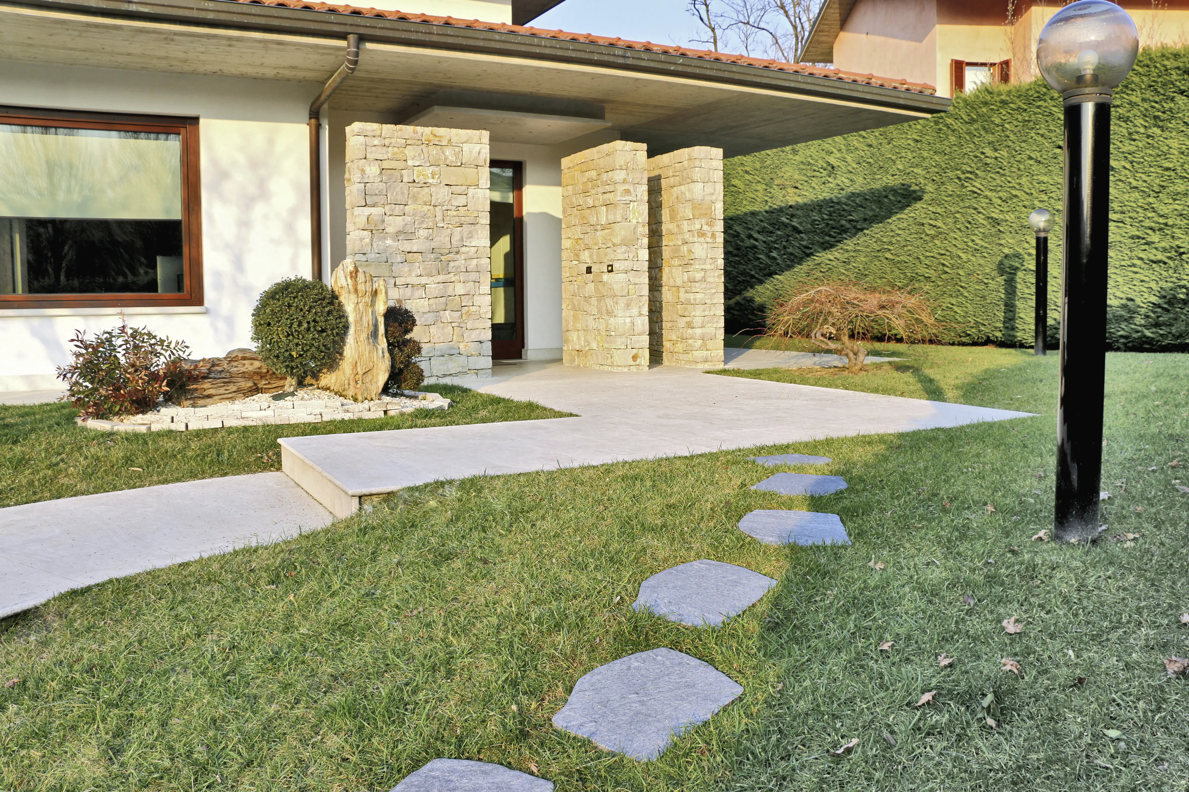 Feinsteinzeug Trittstein Stone Gres 42 x 36 cm grau