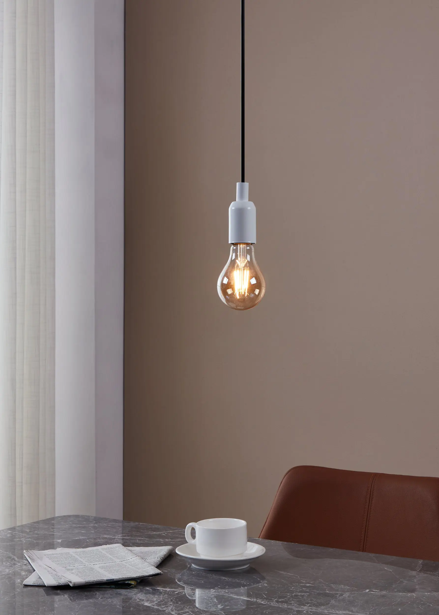 Eglo LED Leuchtmittel A75 E27 Birnenform 4 W warmweiß amber