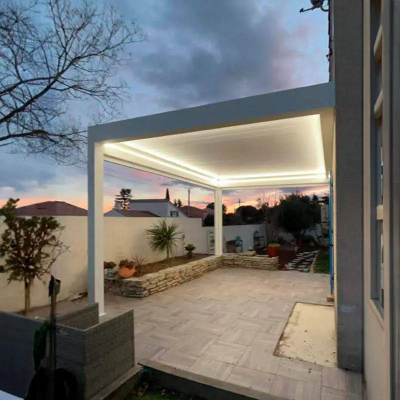 Lamellen Terrassenüberdachung 400 x 400,3 x 266 cm weiß