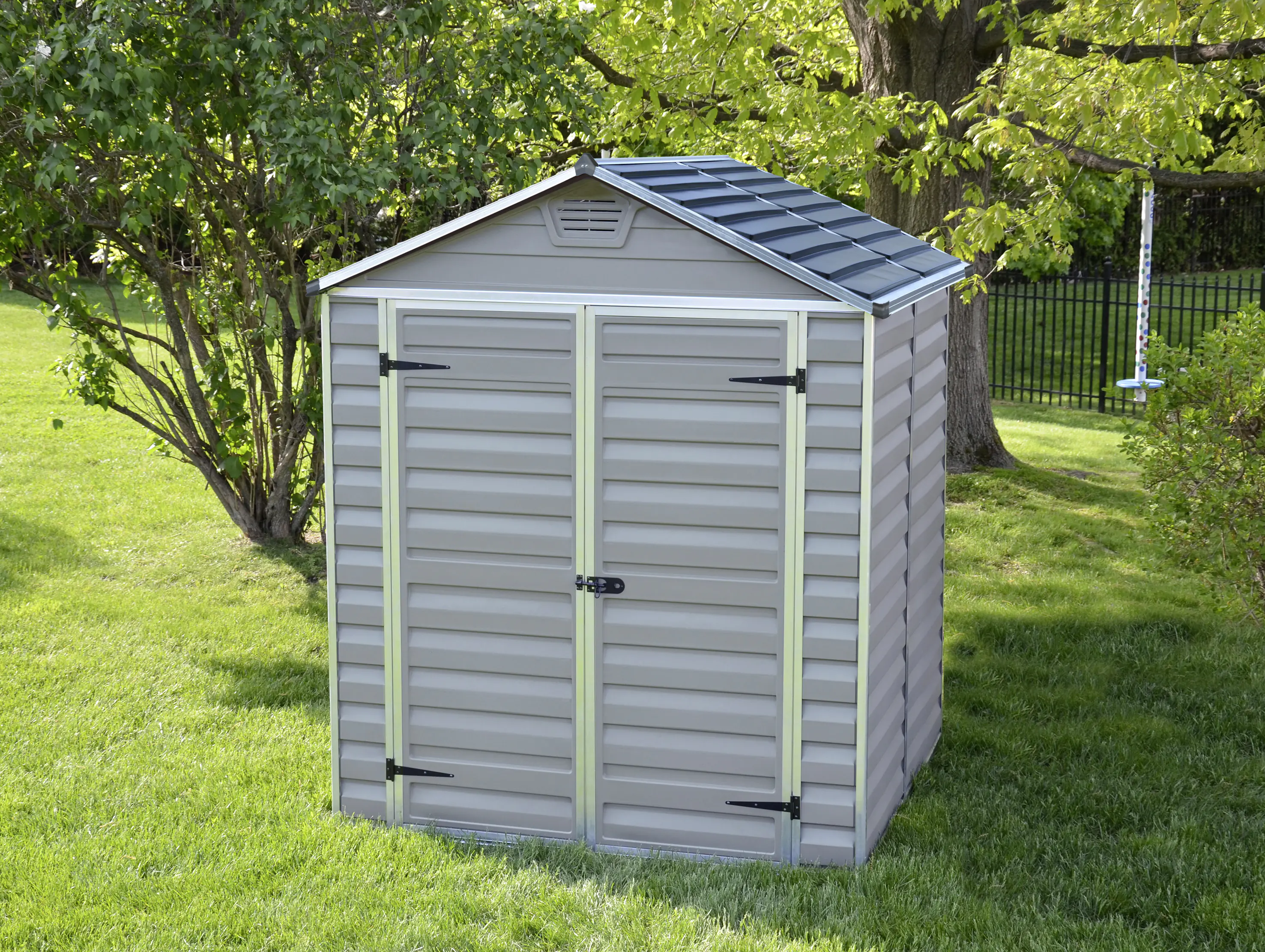 Canopia Gerätehaus Skylight Shed 6x5 175 x 152 x 171 cm