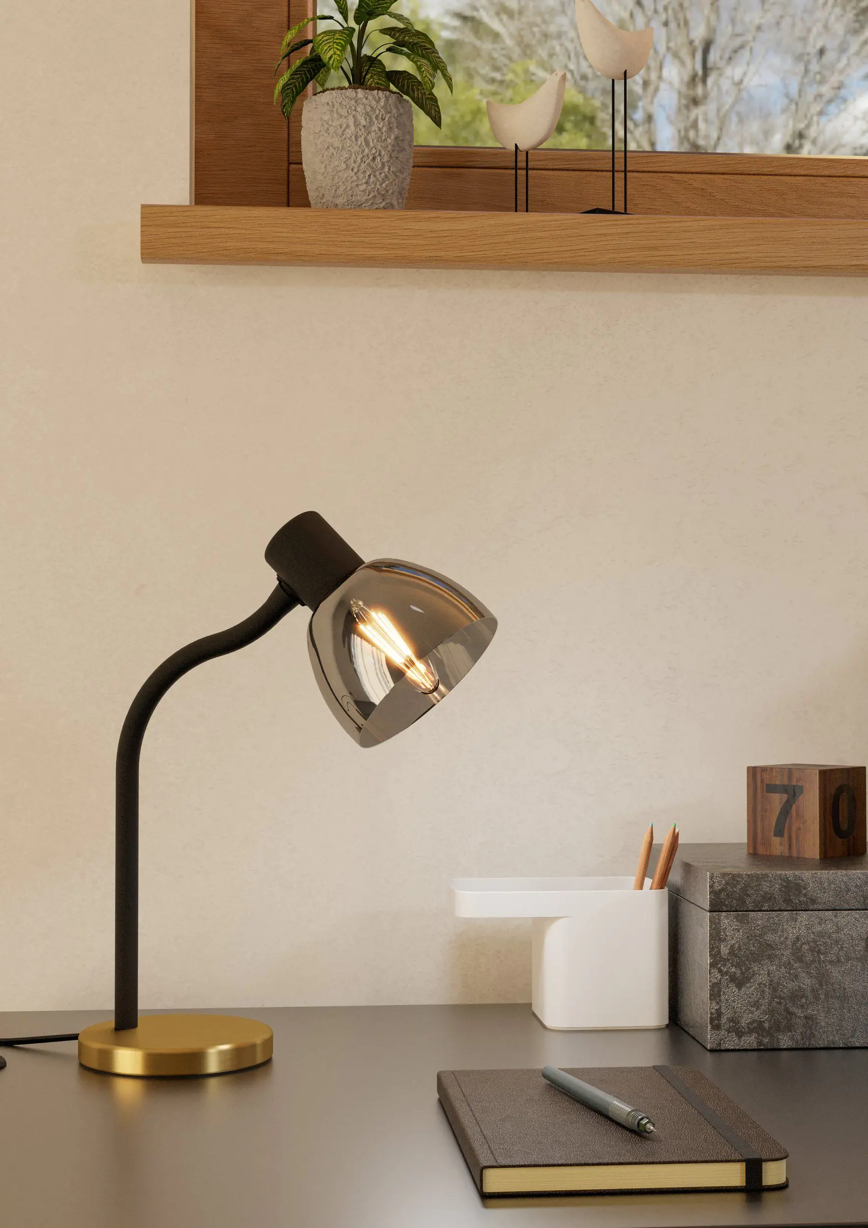 Eglo Tischlampe Macere 34 x 22 cm schwarz messing