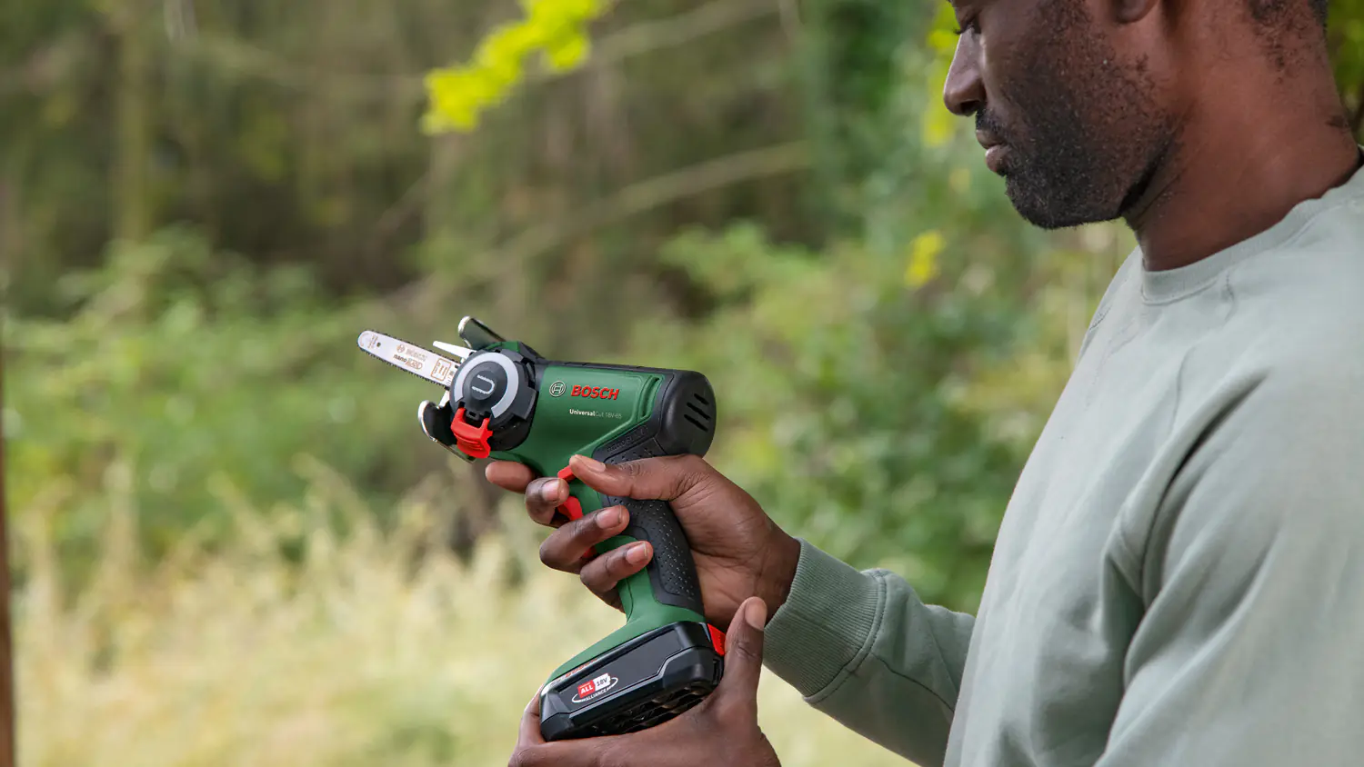 Bosch Akku-Säge UniversalCut 18V-65 Solo NanoBlade