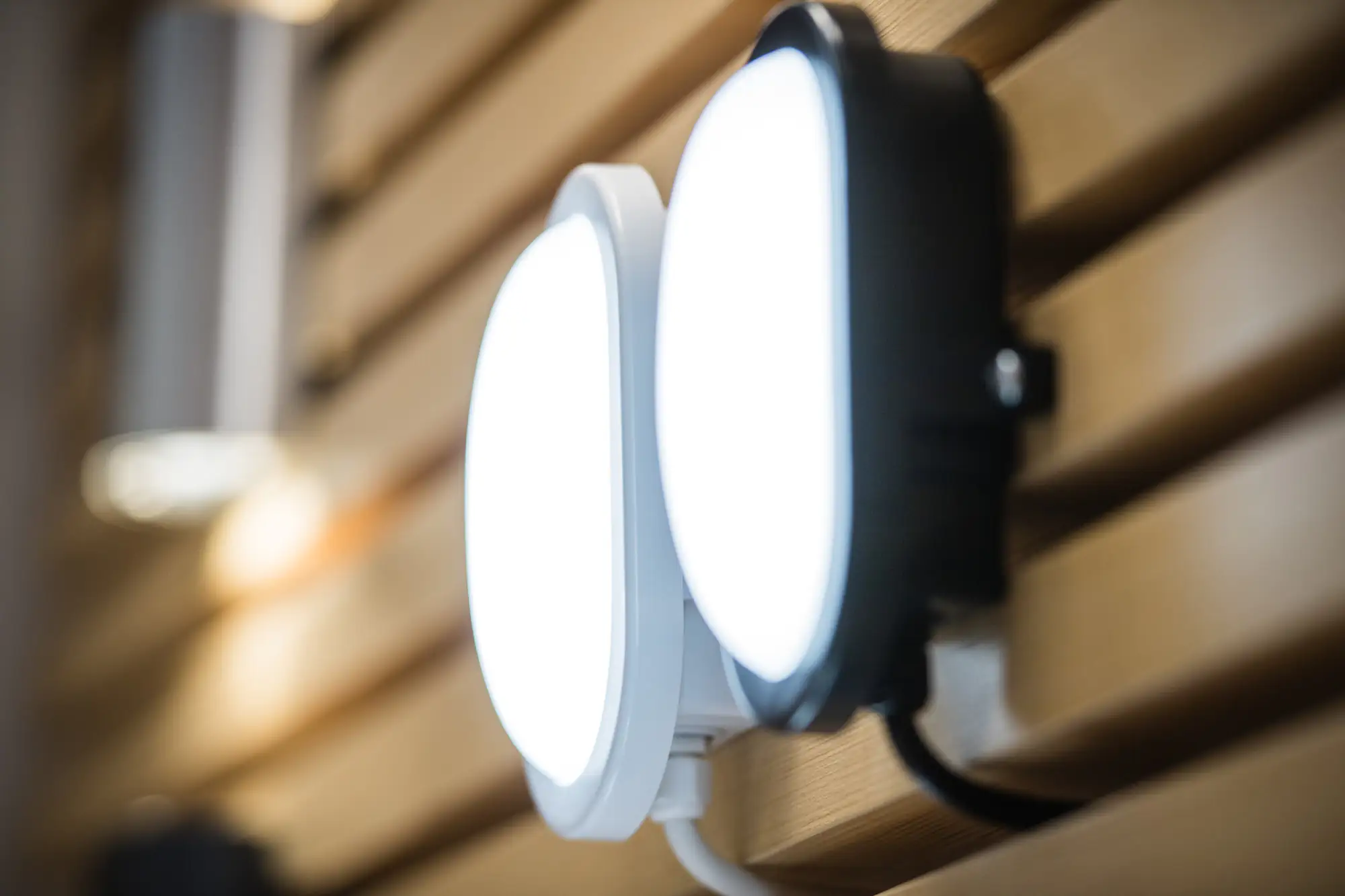 Ledvance LED Ovalleuchte Bulkhead weiß 5,5 Watt, IP 54