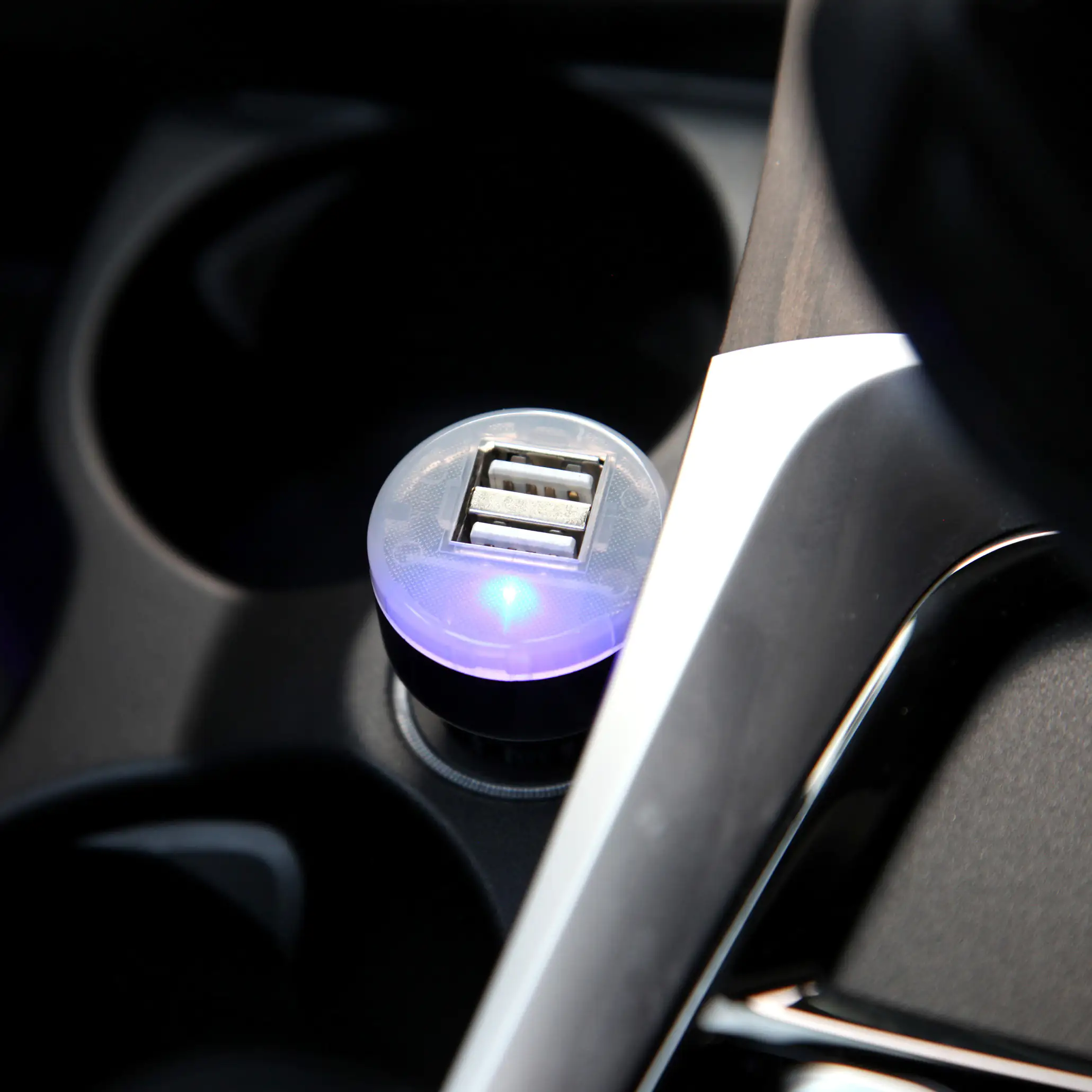 TrendLine KFZ Ladeadapter USB 12V schwarz