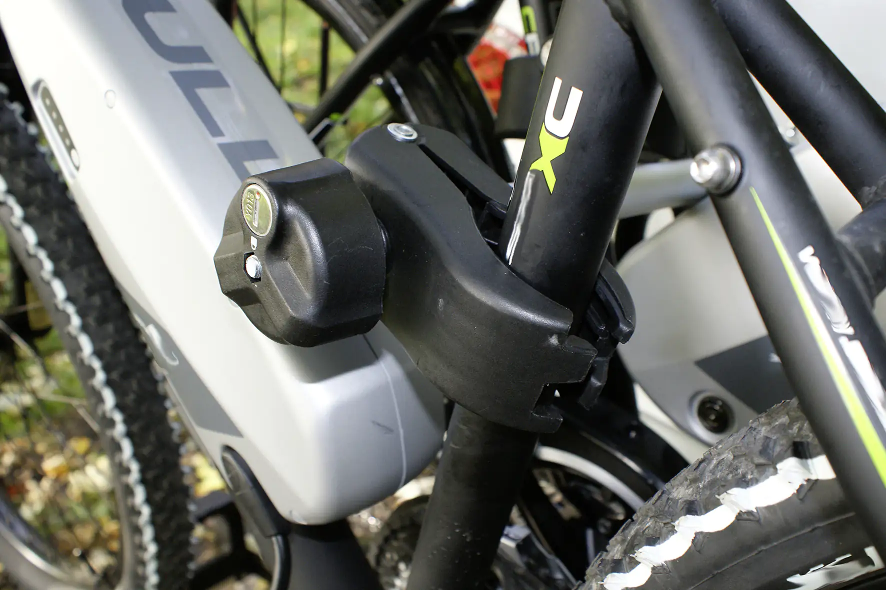 EUFAB Fahrradheckträger Premium III für 3 Fahrräder abklappbar