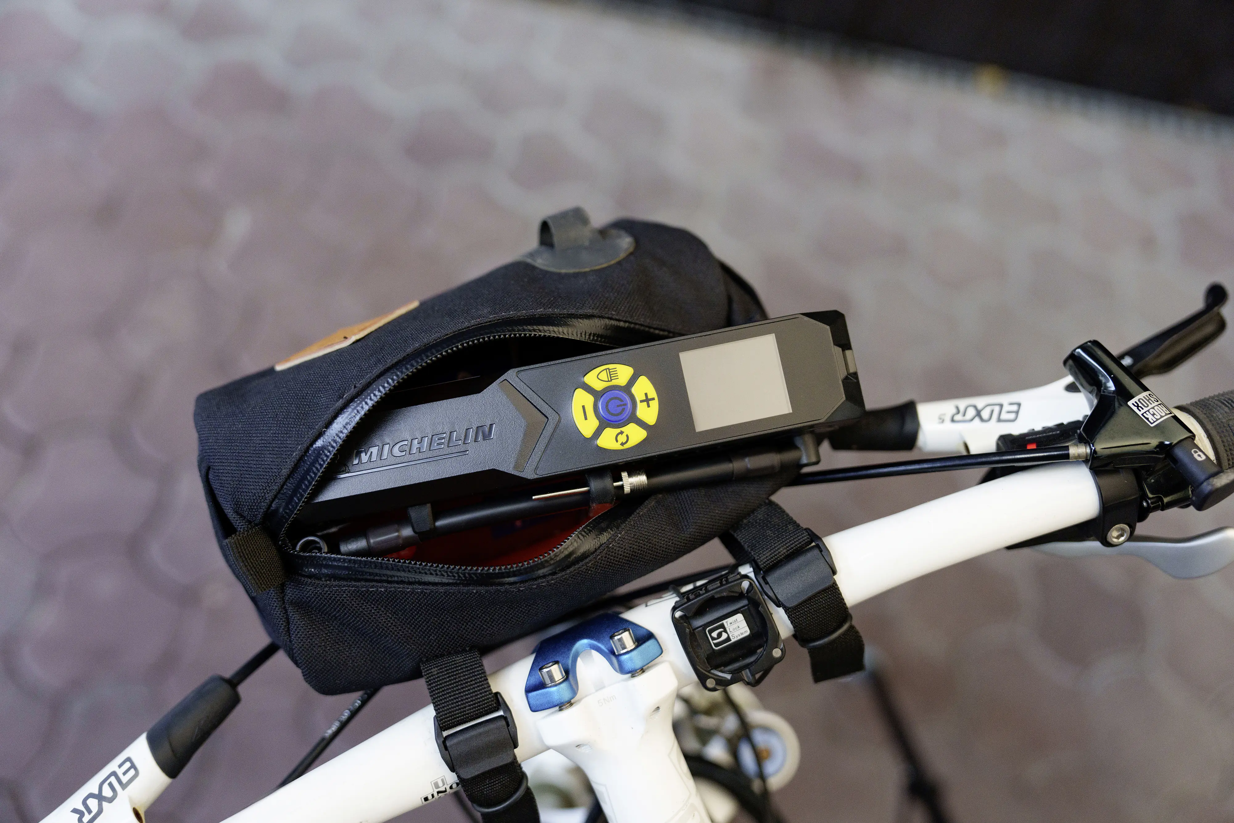 MICHELIN Akku-Mini-Kompressor 10 bar