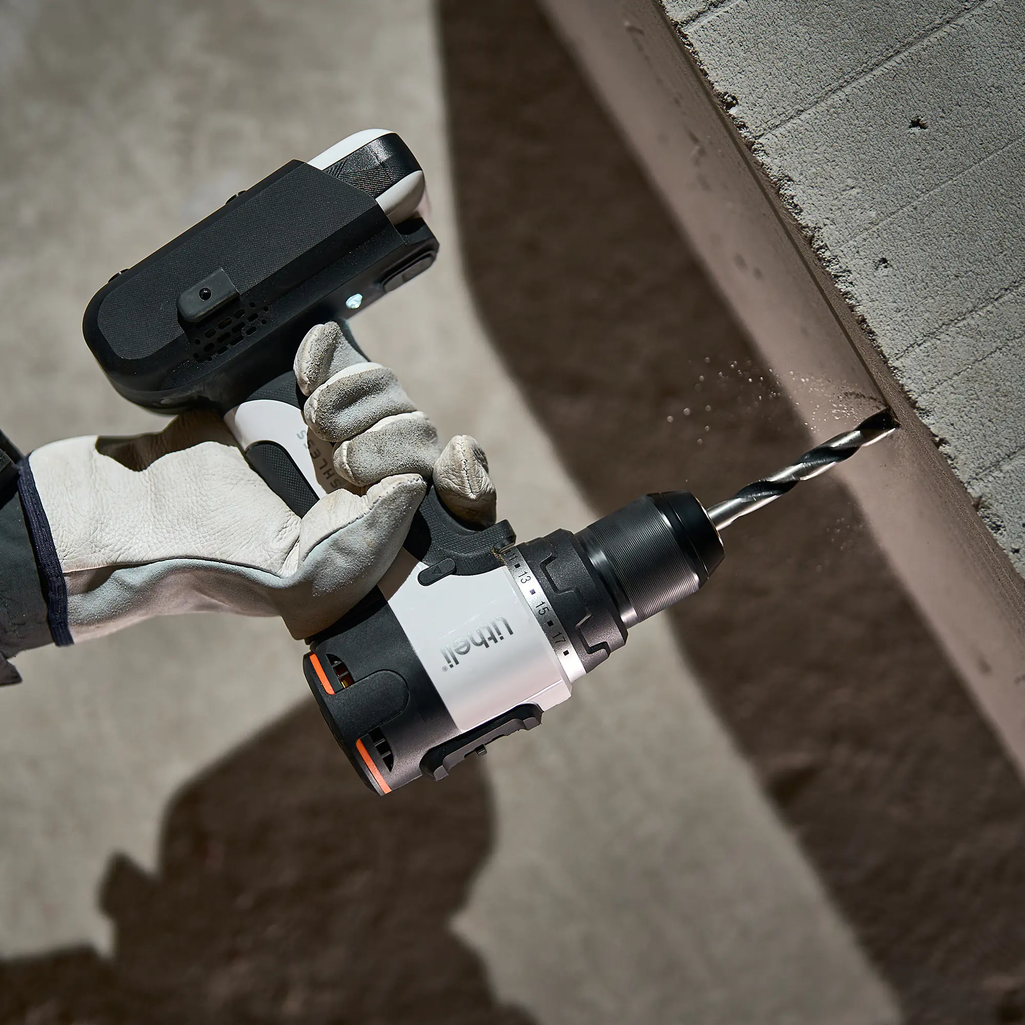 Litheli Akku-Bohrmaschine 20 V inkl. Akku 2 Ah