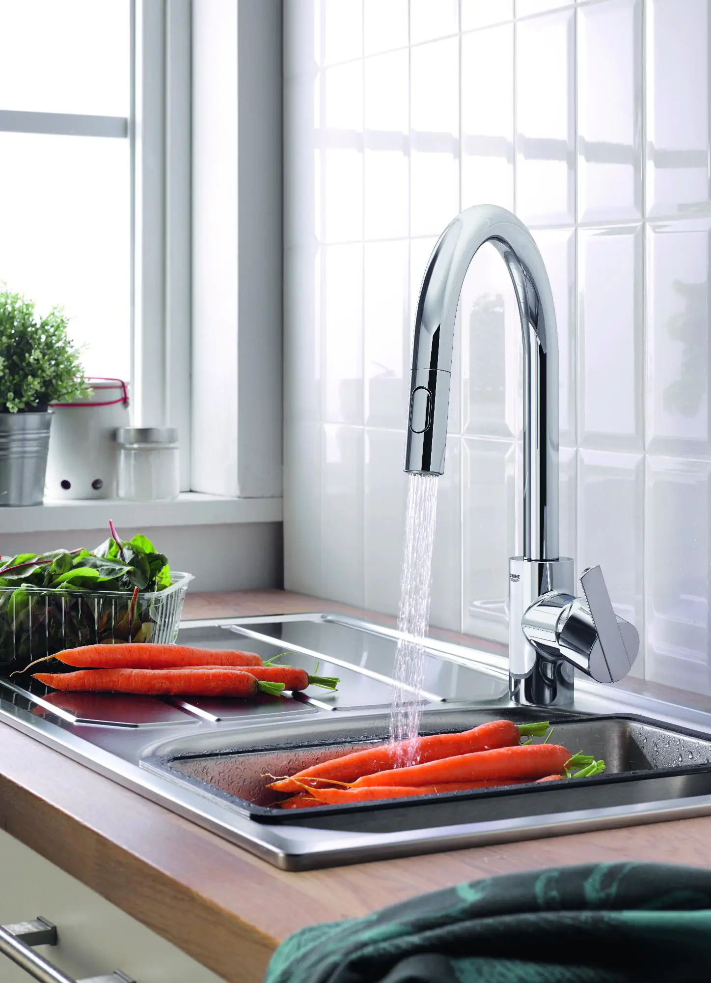 Grohe Spültischarmatur Feel verchromt. mit Handbrause