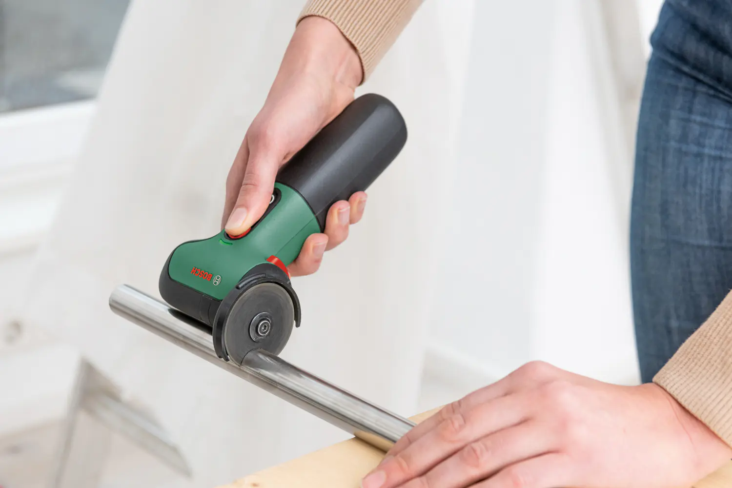 Bosch Akku-Winkelschleifer Easy Cut&Grind 7,2 V 50 mm Solo