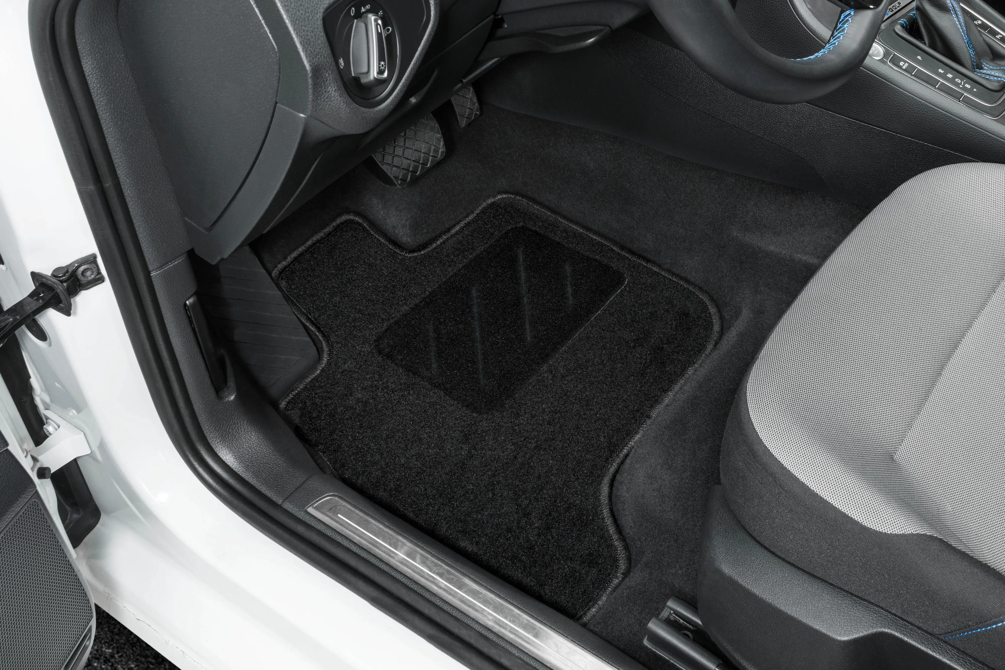 Walser Passform Fußmatten für BMW 3er (E92 Coupe) Bj 10/2006-08/2013 4-teilig