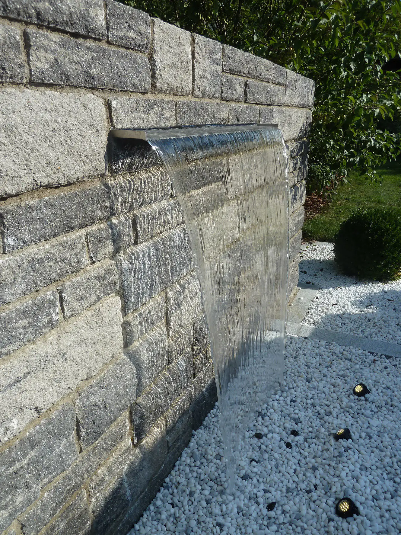 Heissner Wasserfall-Element 30 x 18 x 13 cm