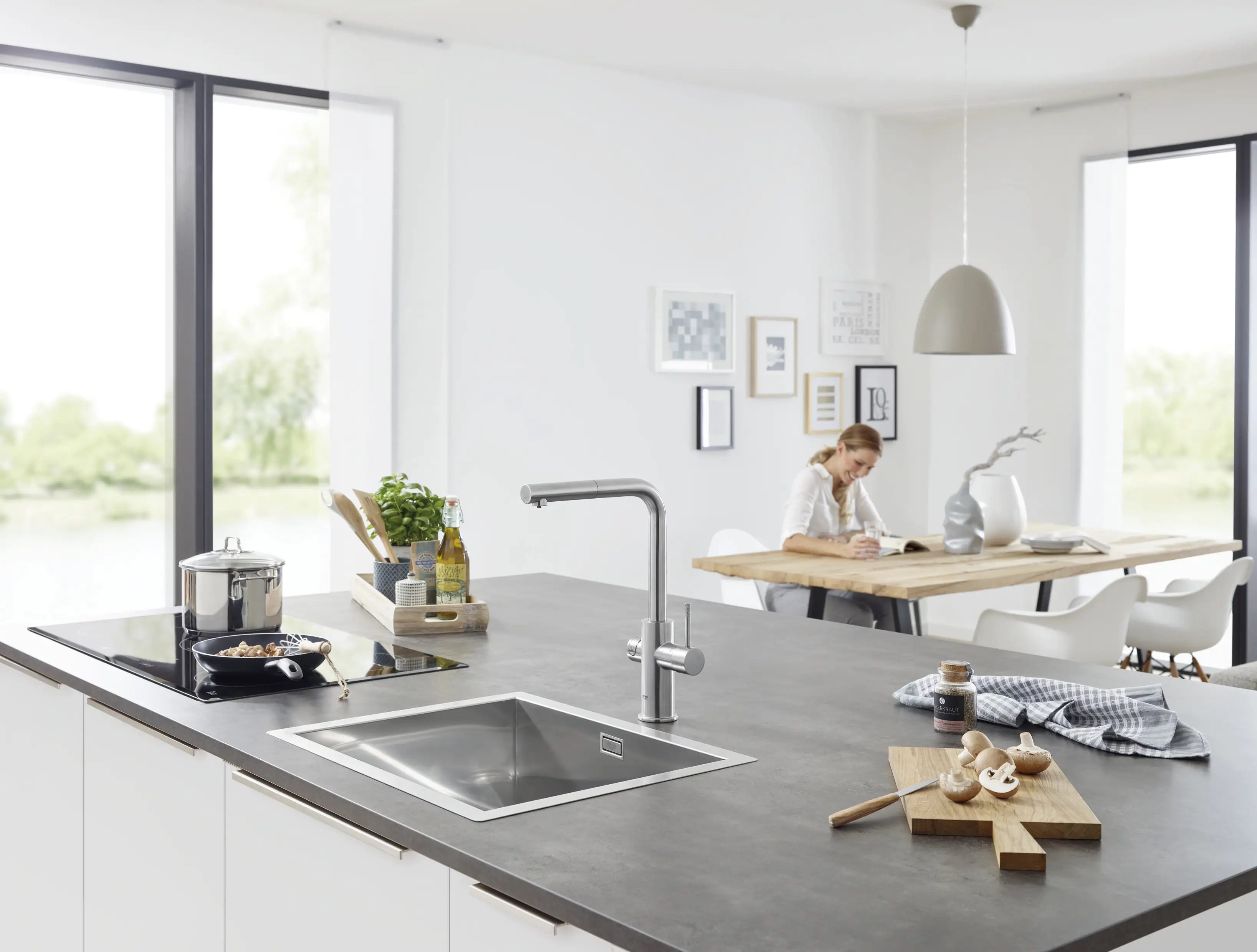 Grohe Blue Home L-Auslauf Starter Kit mit herausziehbarem Mousseurauslauf supersteel