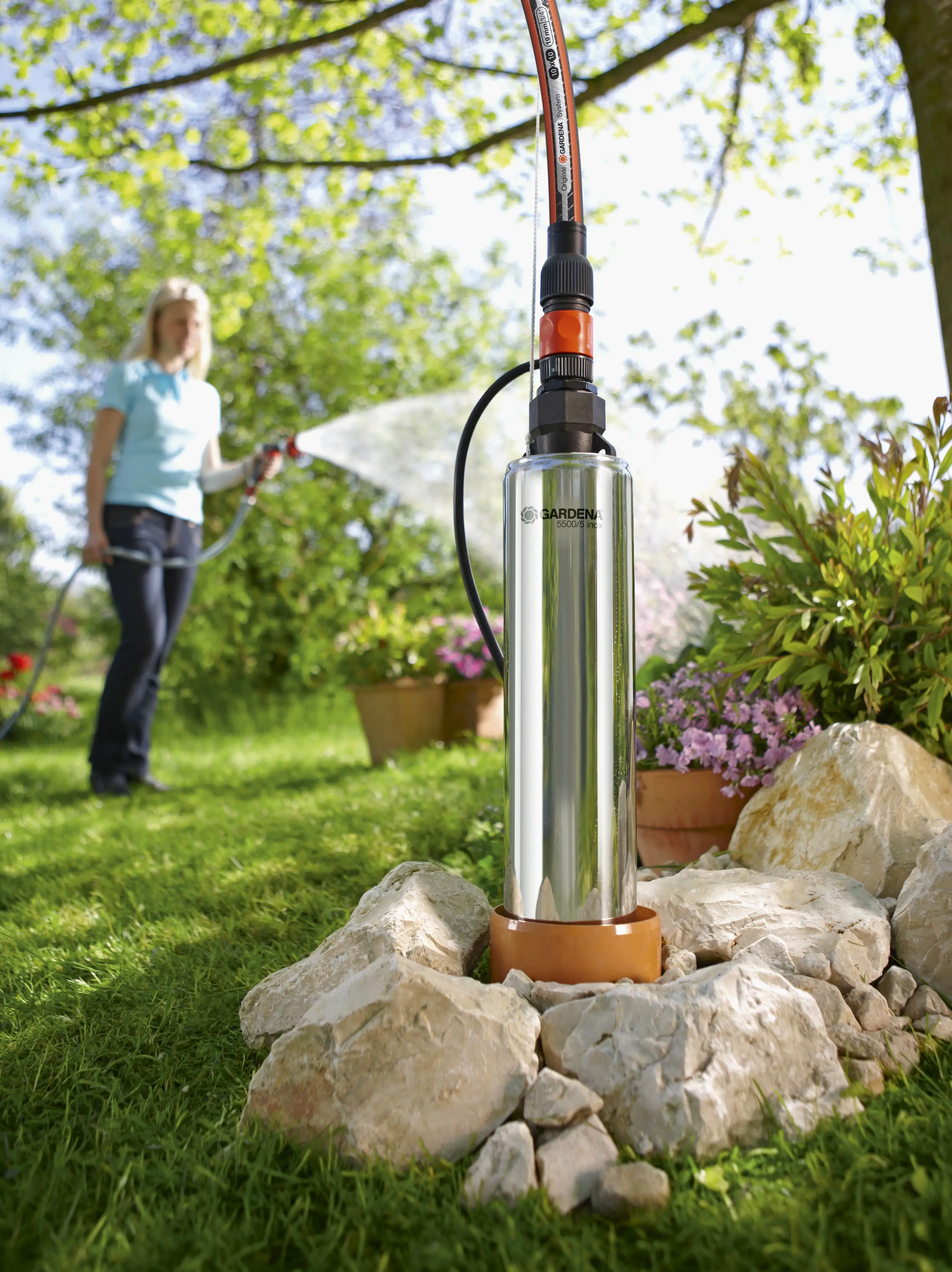 Gardena Tiefbrunnenpumpe 5500 l/h 5 m inox 850 Watt