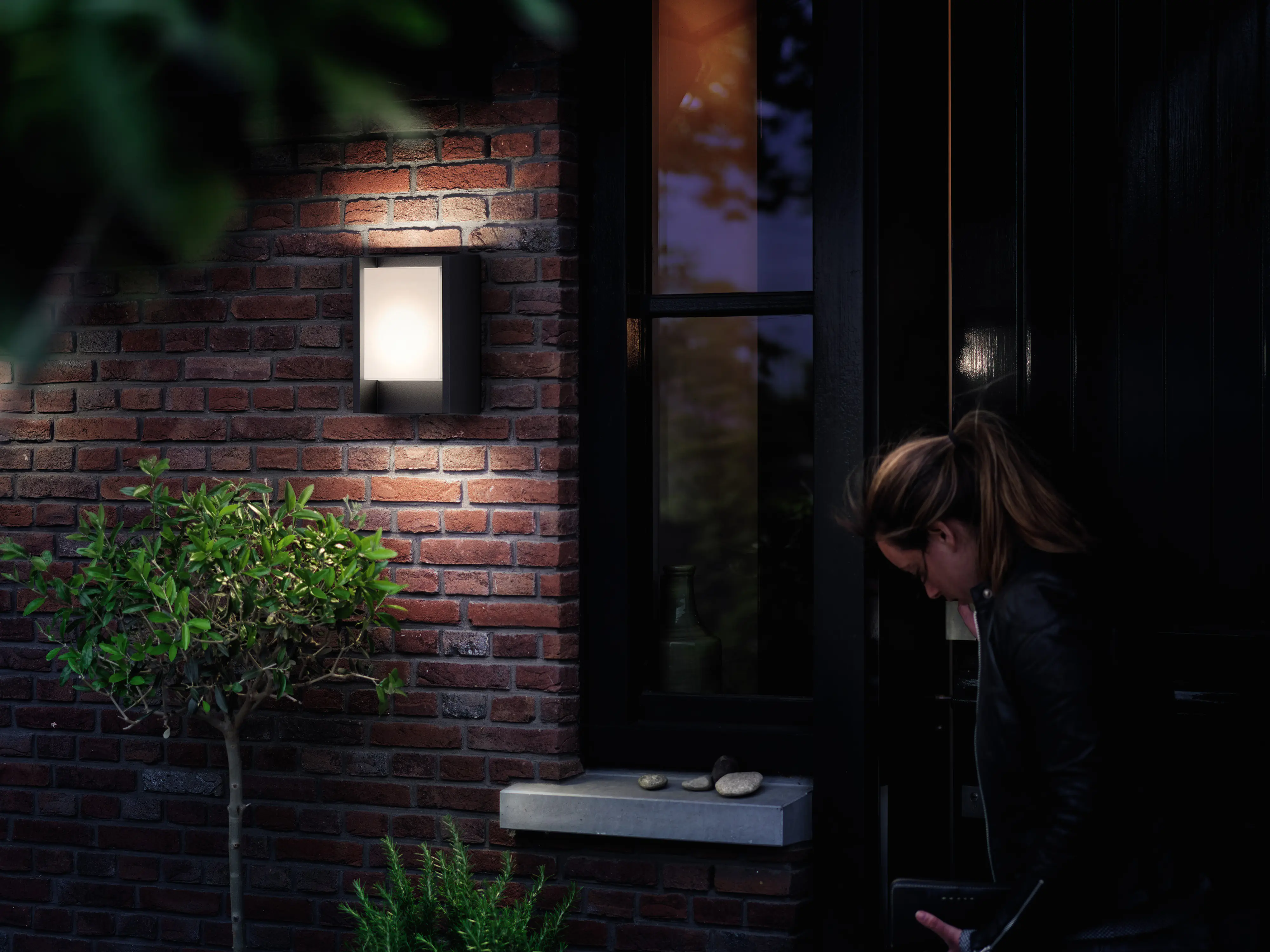 Philips LED Außenwandleuchte Arbour anthrazit warmweiß