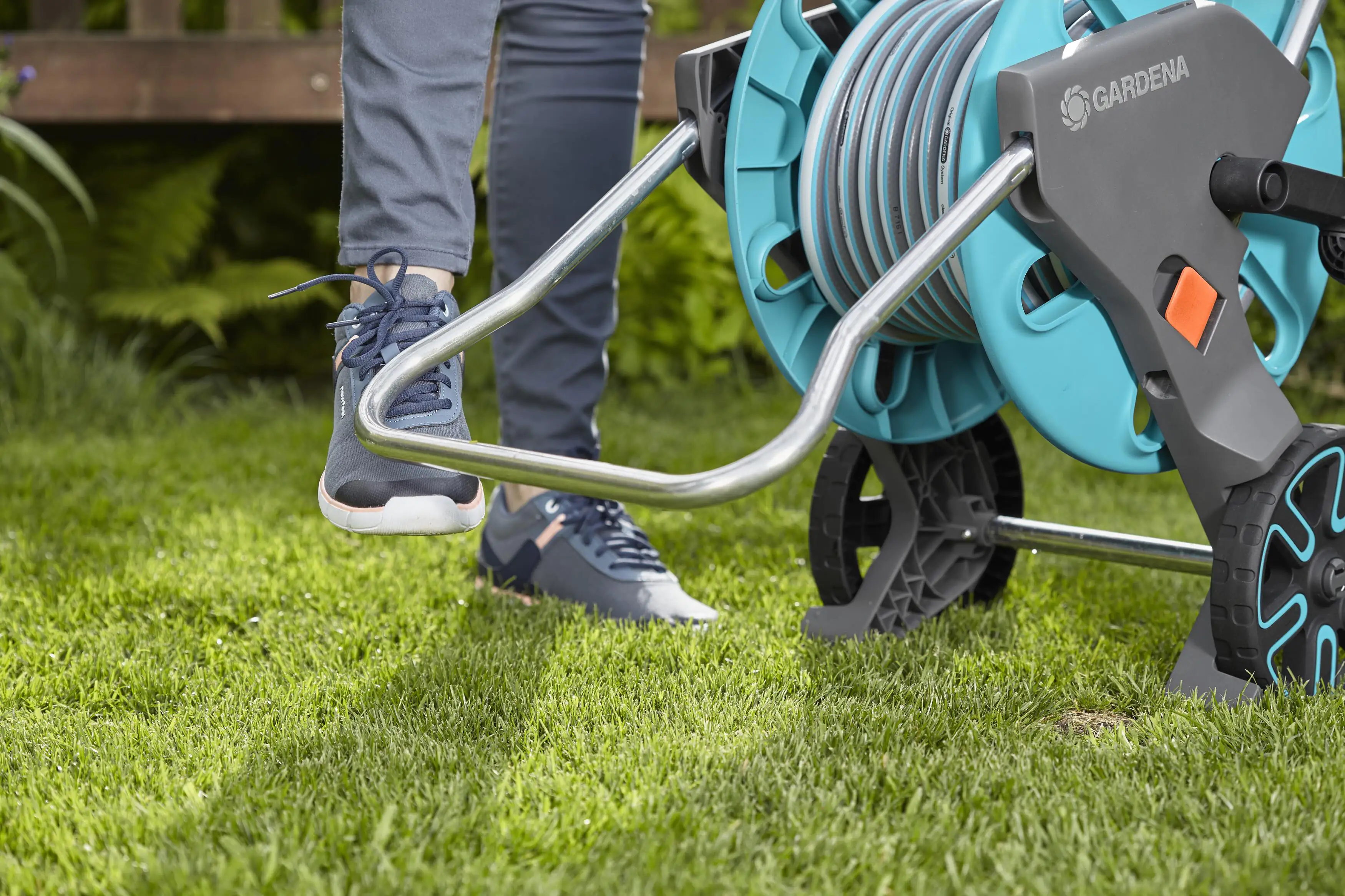 Gardena Schlauchwagen CleverRoll M Set inkl. 20 m Schlauch