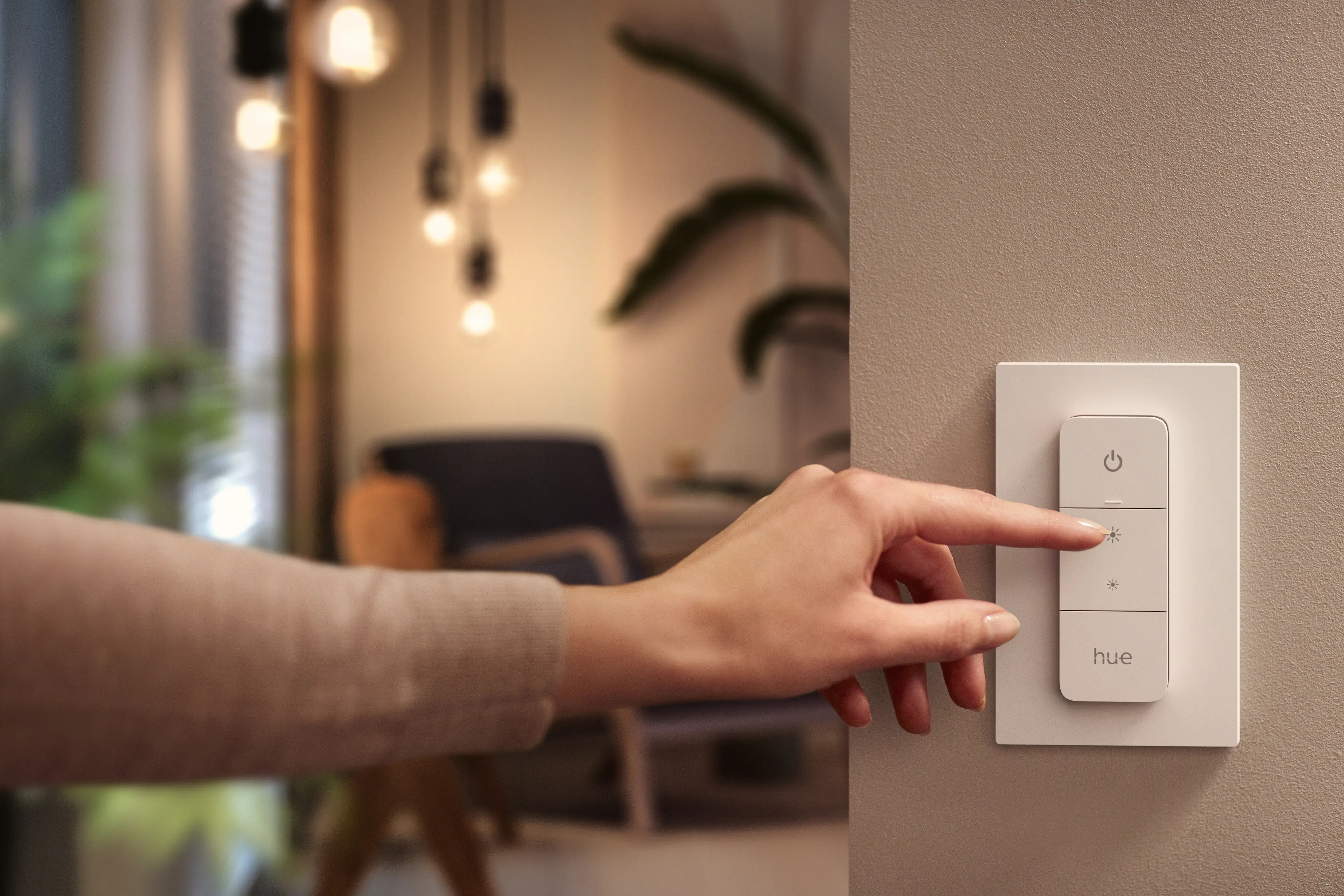 Philips Hue LED Deckenleuchte 3er Spot Runner 14 x 51,6 cm  weiß
