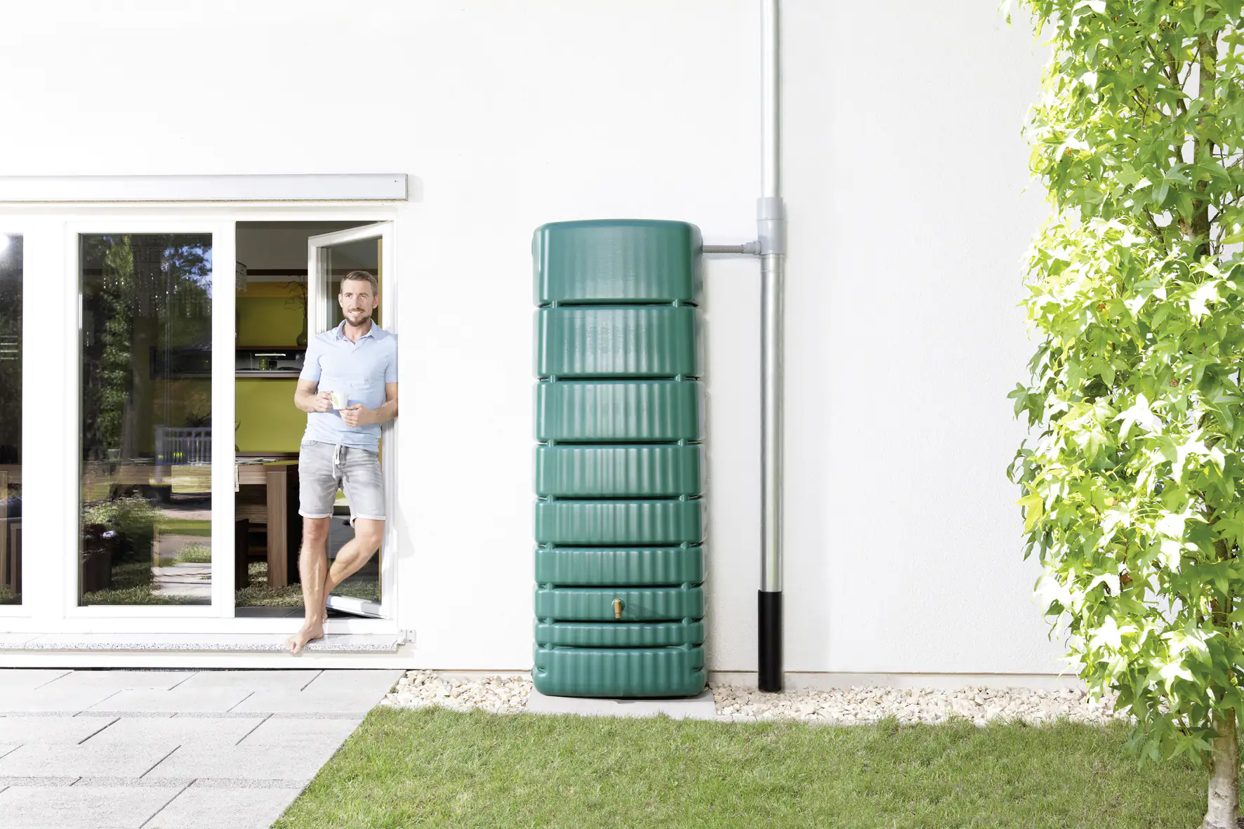 4rain Regenwasser-Wandtank Slim 650 L grün