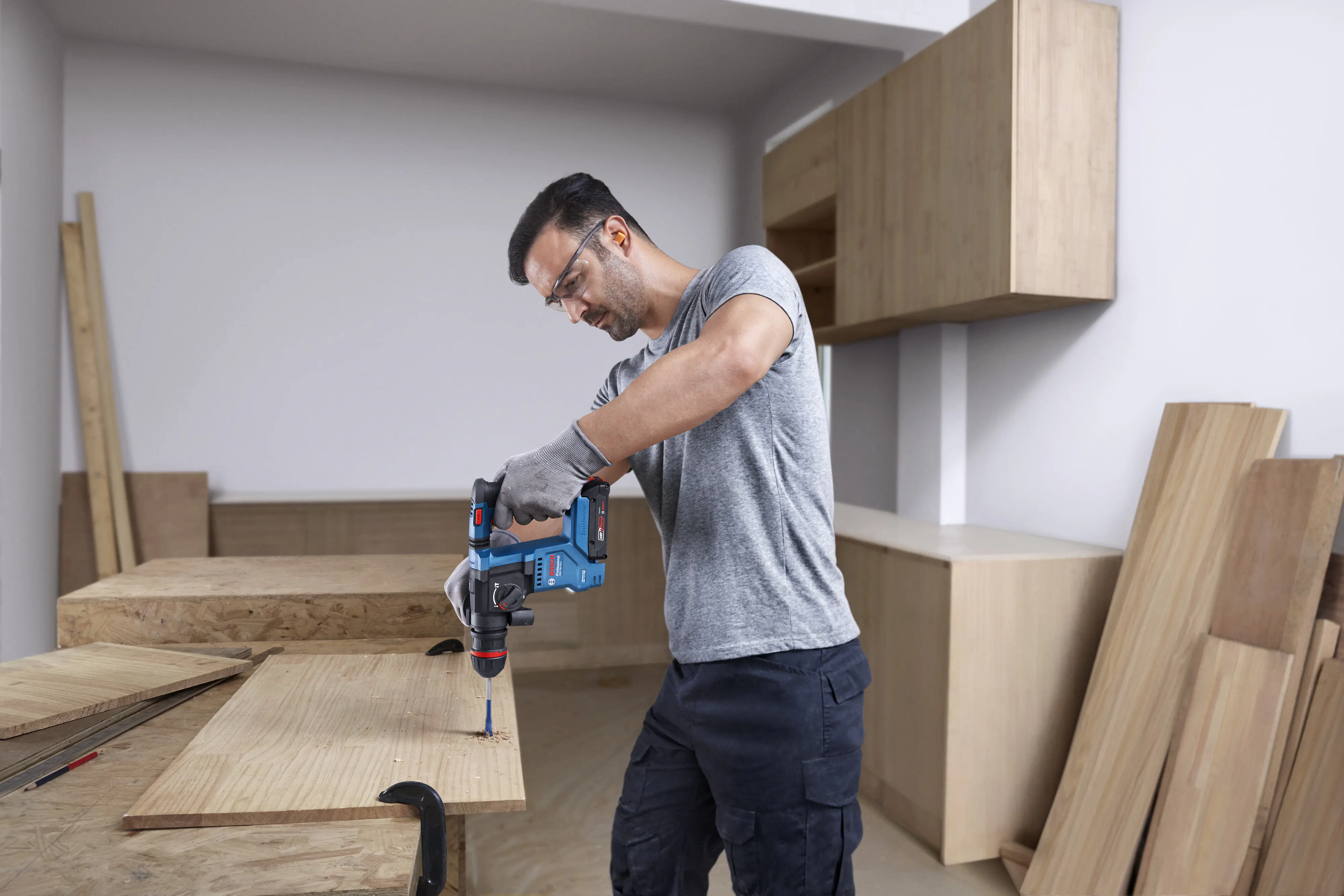 Bosch Professional Akku-Bohrhammer GBH 18V-18 X 18 Volt Solo