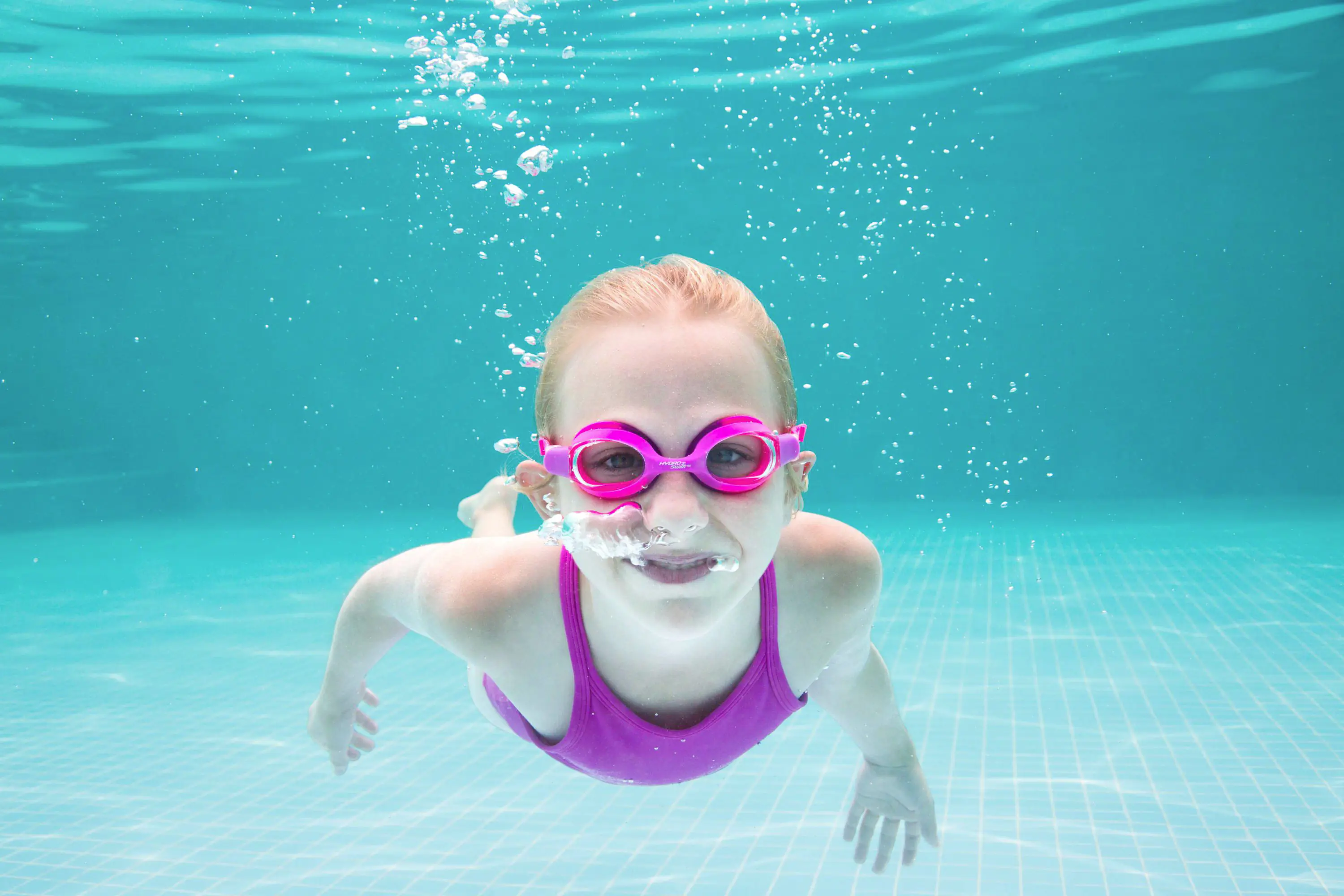 Bestway Schwimmbrille Ocean Crest für Kinder ab 7 Jahren 3-fach sortiert