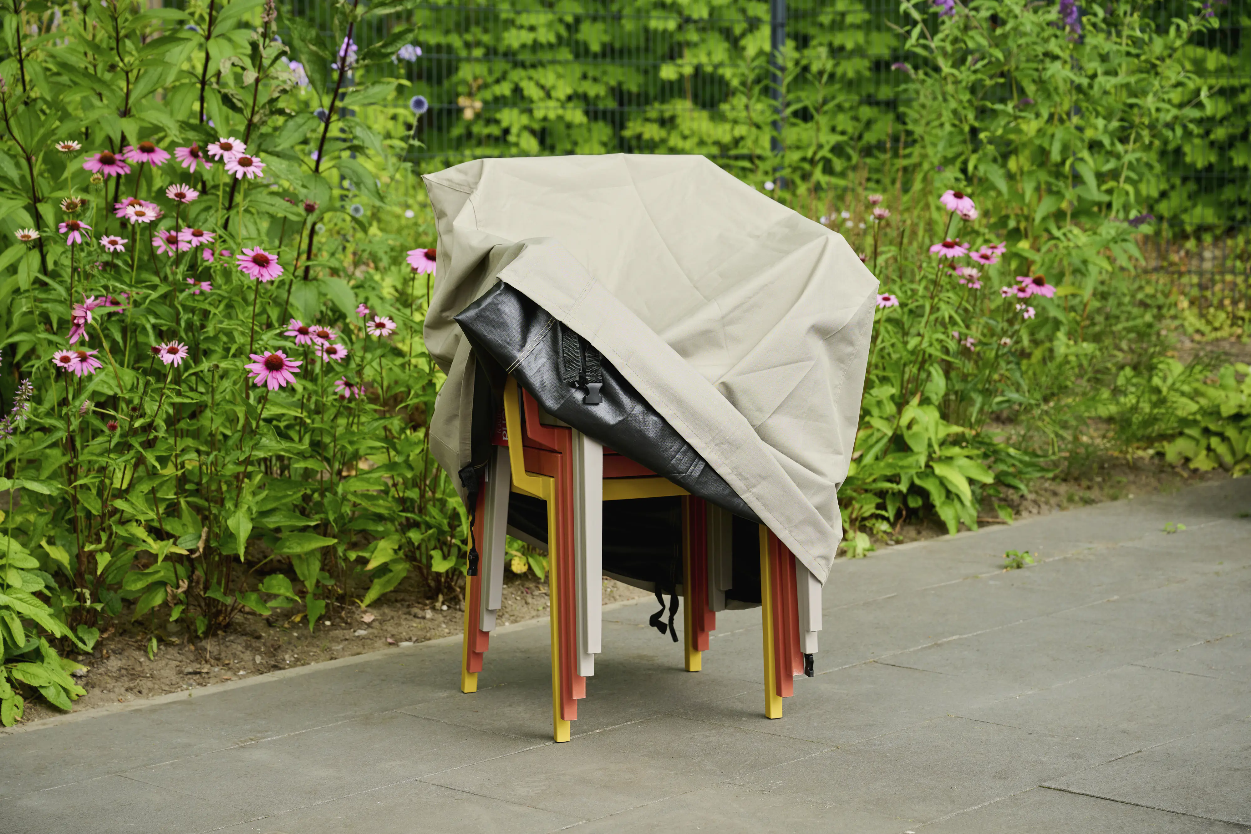 Siena Garden Schutzhülle Stapelstuhl Plus 67 x 67 cm beige