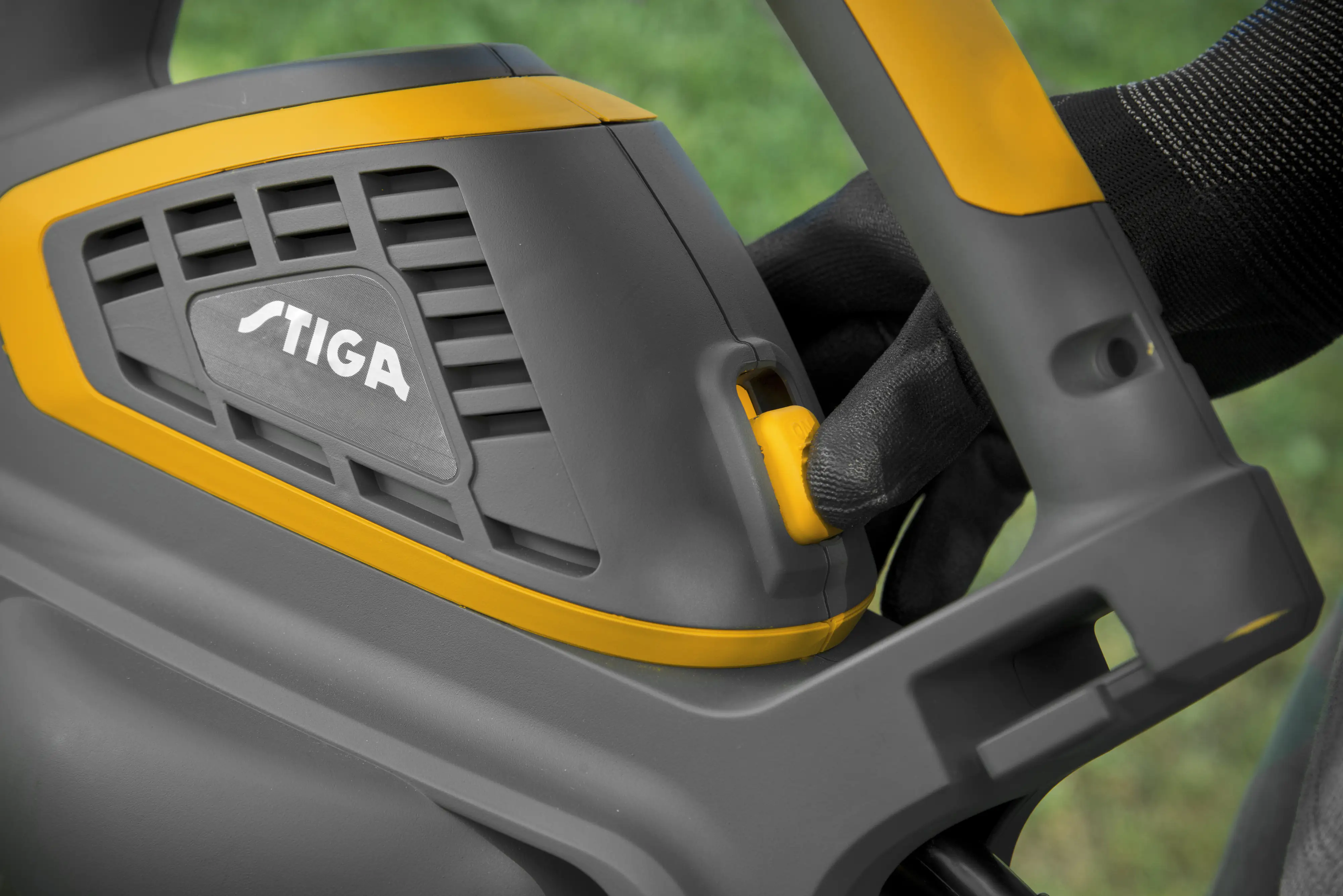 Stiga Elektro Laubbläser BL 130c V 2.600 Watt