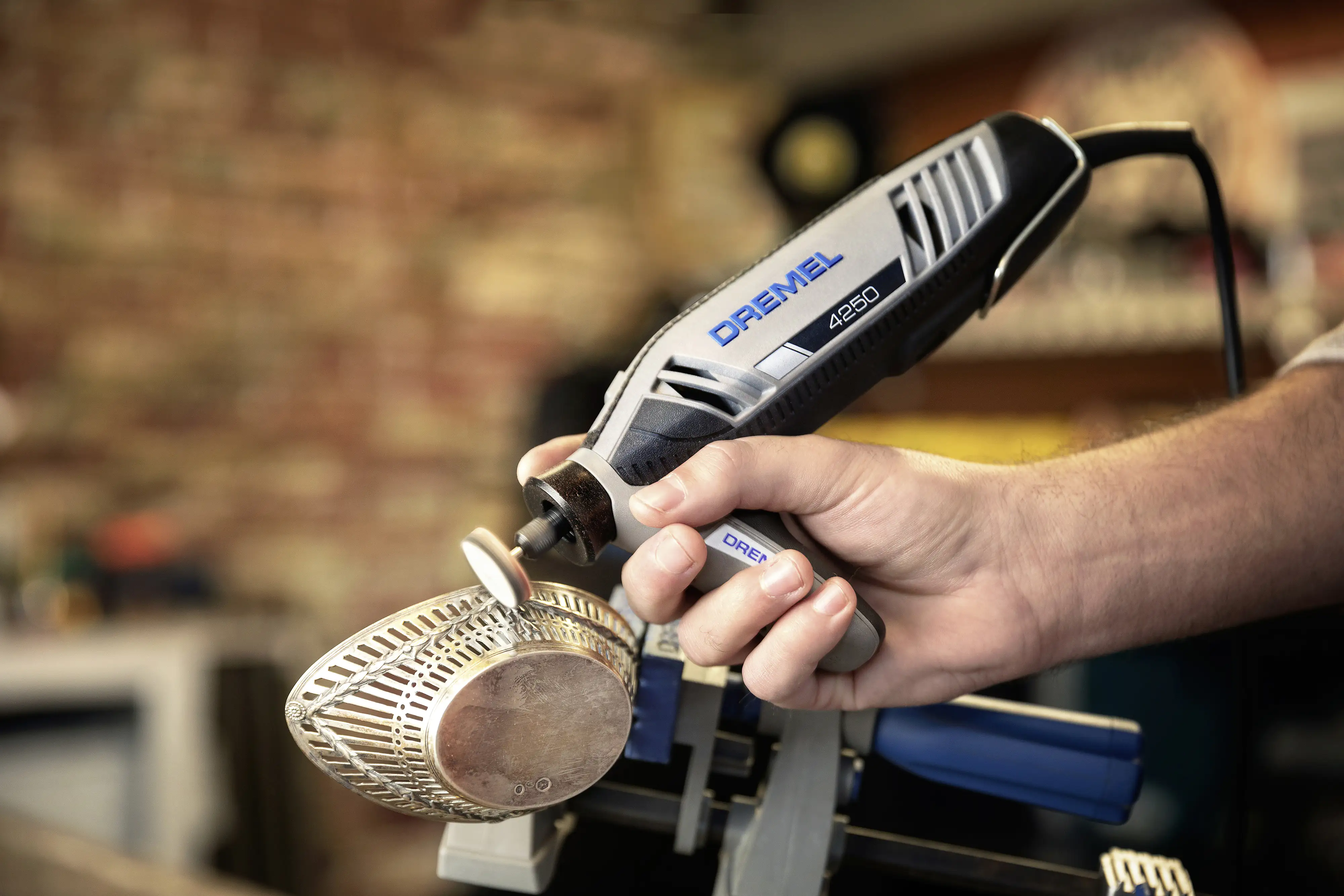 Dremel Multifunktionswerkzeug 4250-3/45 48-tlg mit Aufbewahrungskoffer