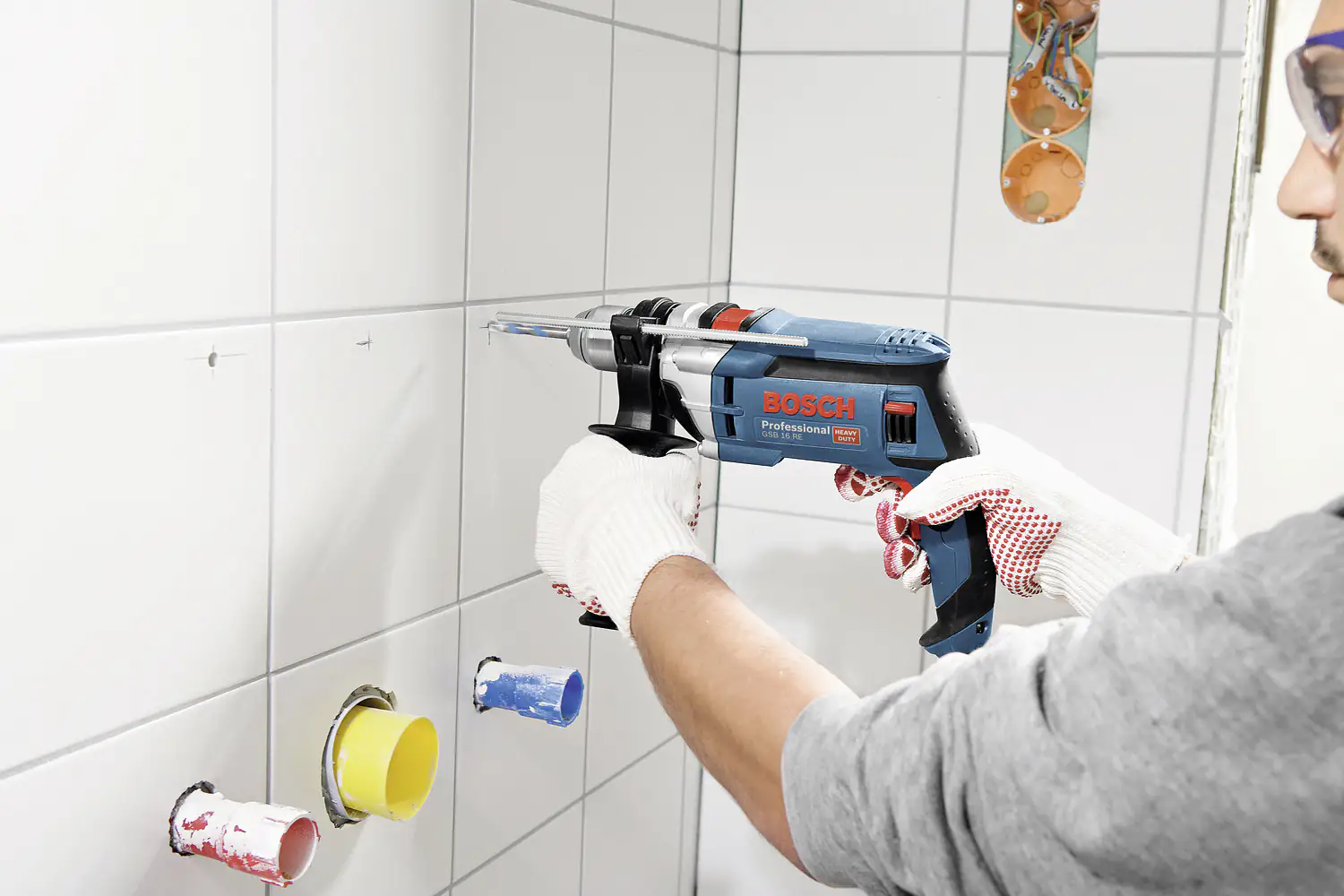 Bosch Professional Schlagbohrmaschine GSB 16 RE 750 W inkl. Bohrer-Set