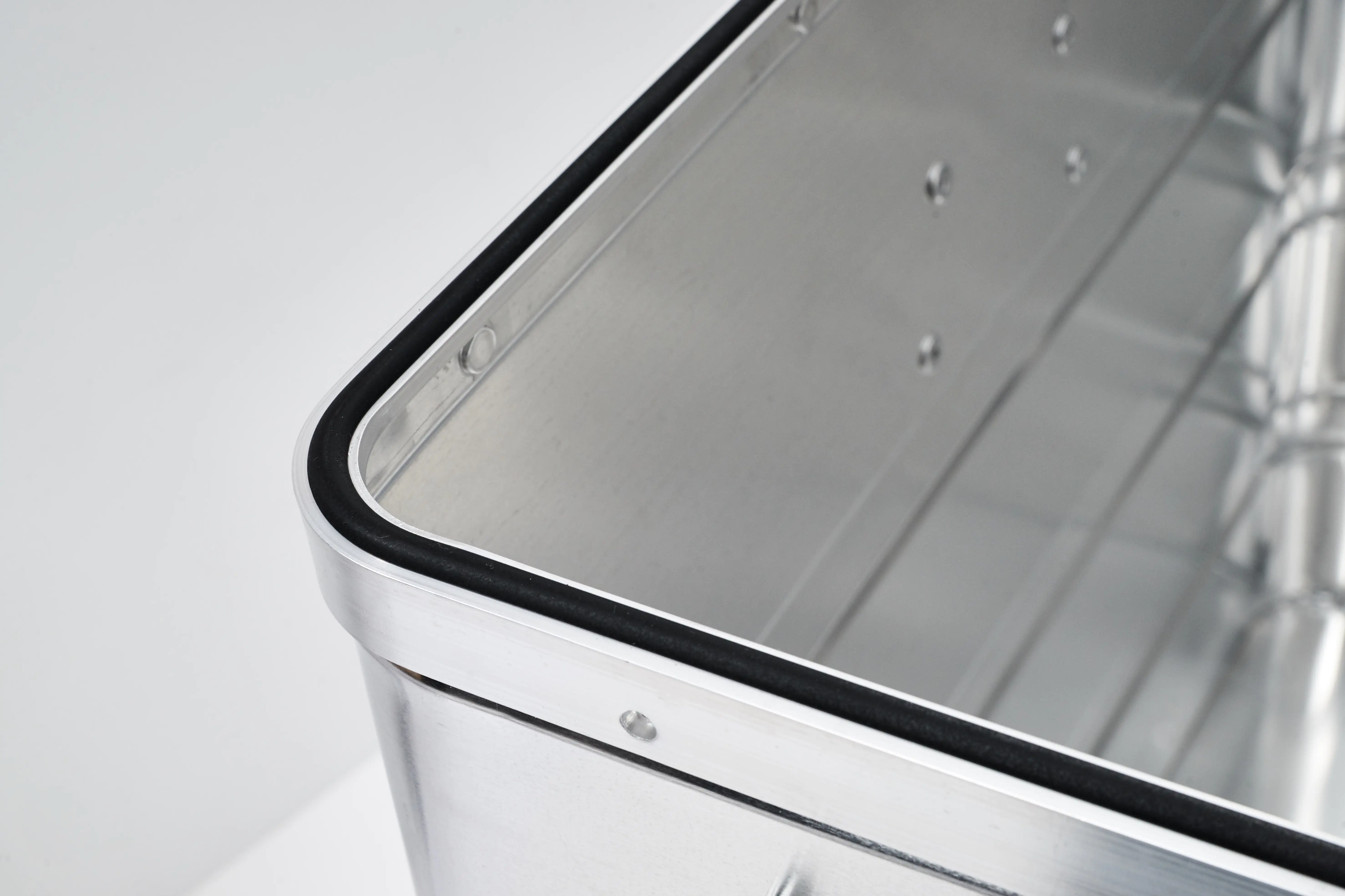 Alutec Aluminiumbox Classic XXL 79 x 57 x 48 cm