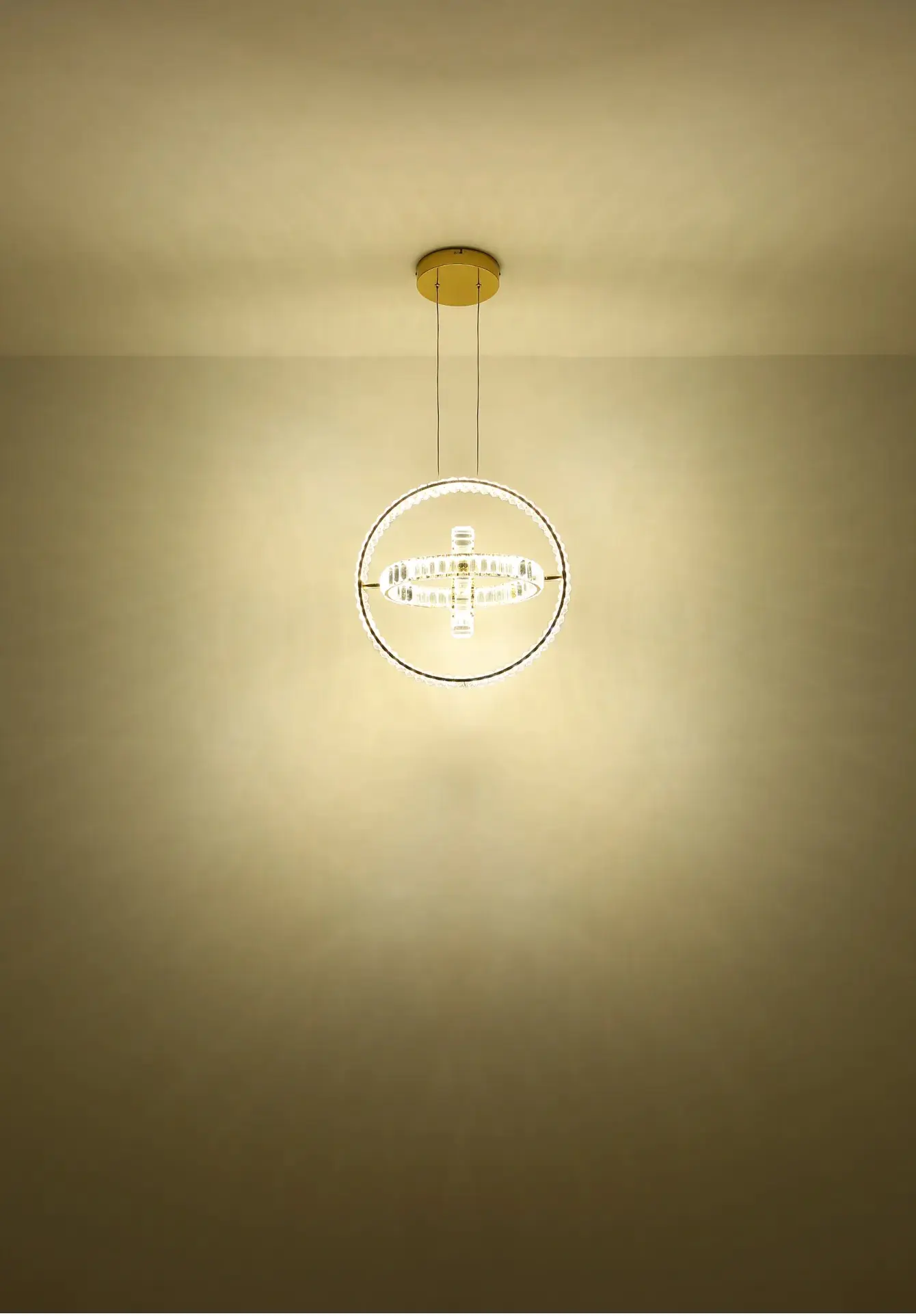 Globo LED Hängeleuchte Neil 3 Ringe goldfarben warmweiß-kaltweiß