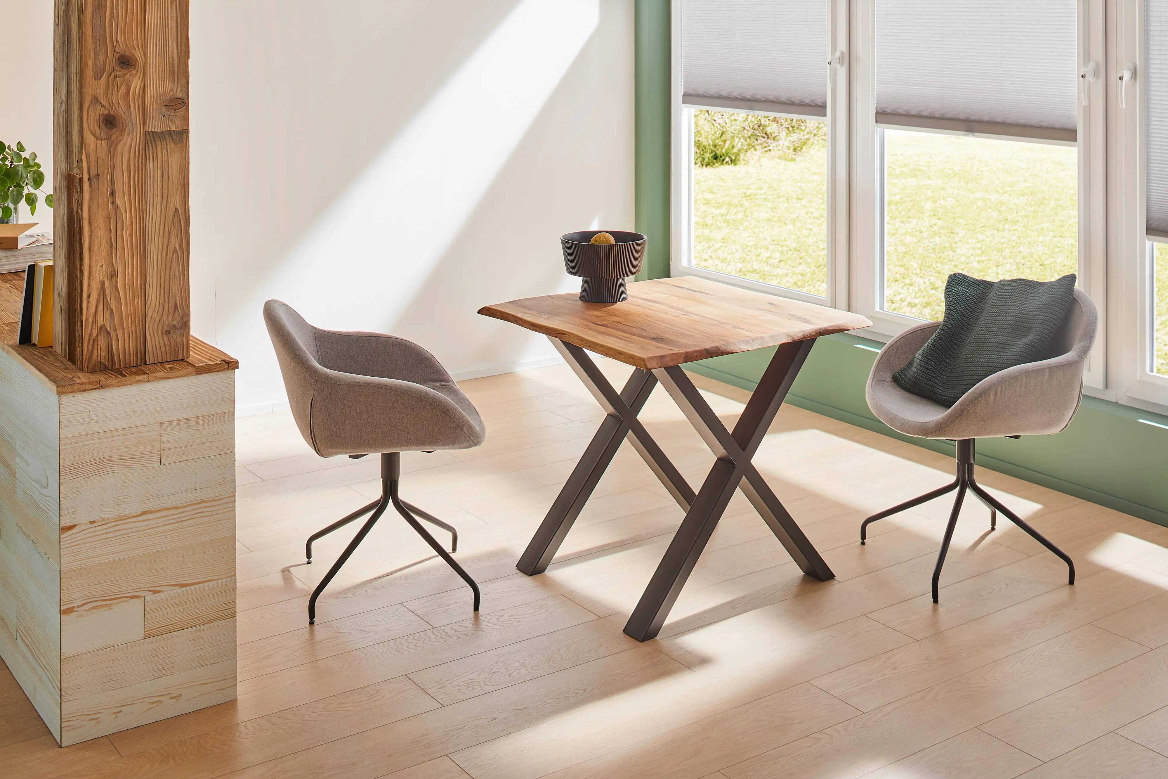 Tischplatte Eiche massiv 90 x 90 cm 38 mm mit natürlicher Kante