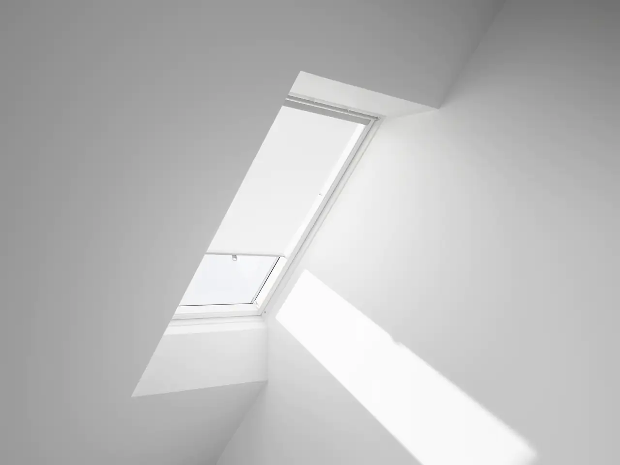 VELUX Rollo H-Krallen RHL PK00 1028 weiß