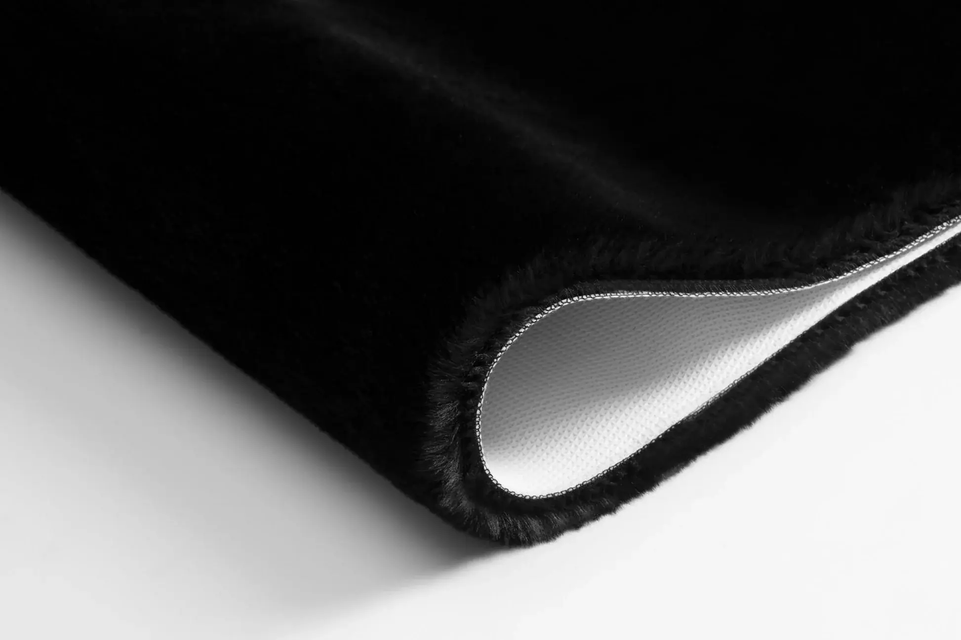 Kleine Wolke Badteppich Cony schwarz 60 x 100 cm