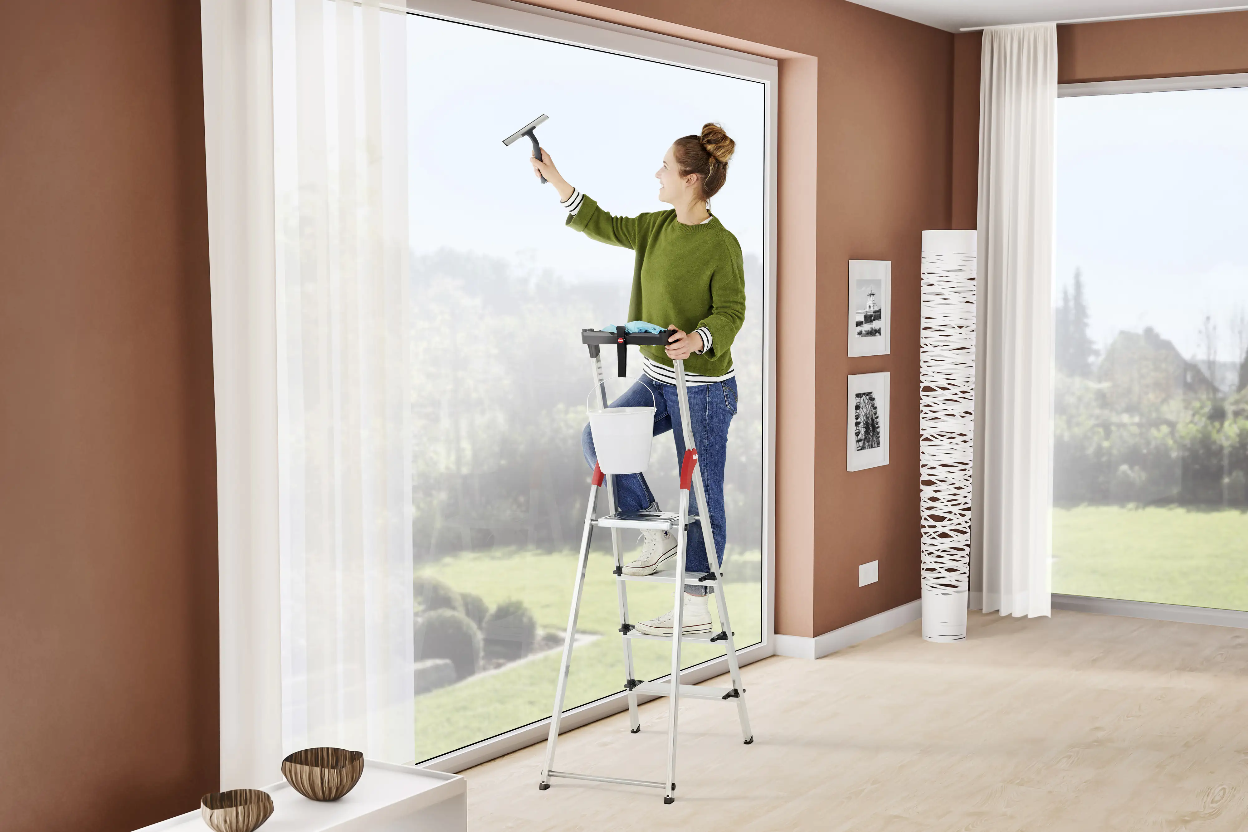 Hailo Aluminium-Sicherheits-Stehleiter L80 ComfortLine 3,07 m