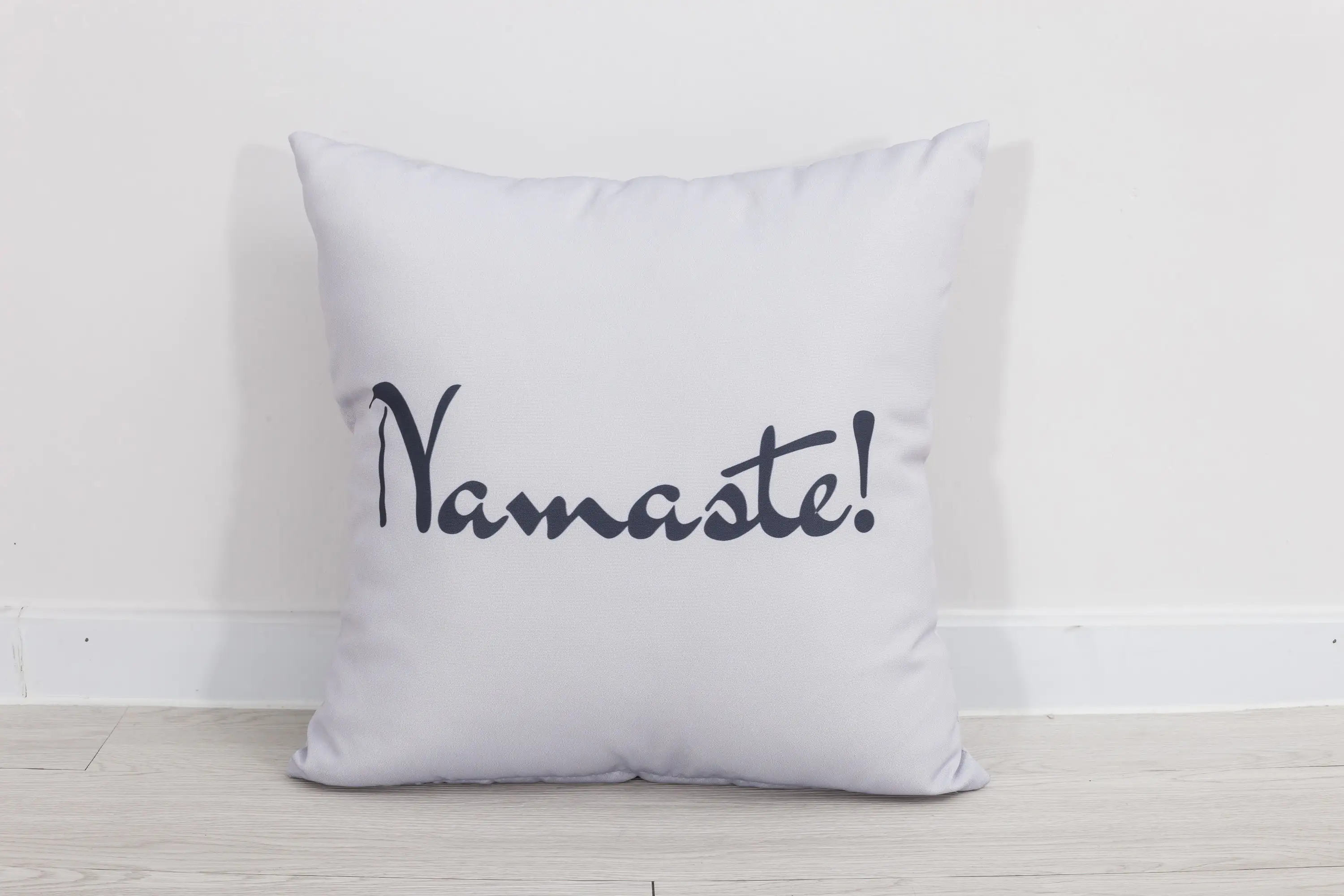 Primaster Wendekissen Namaste 45 x 45 cm, grau
