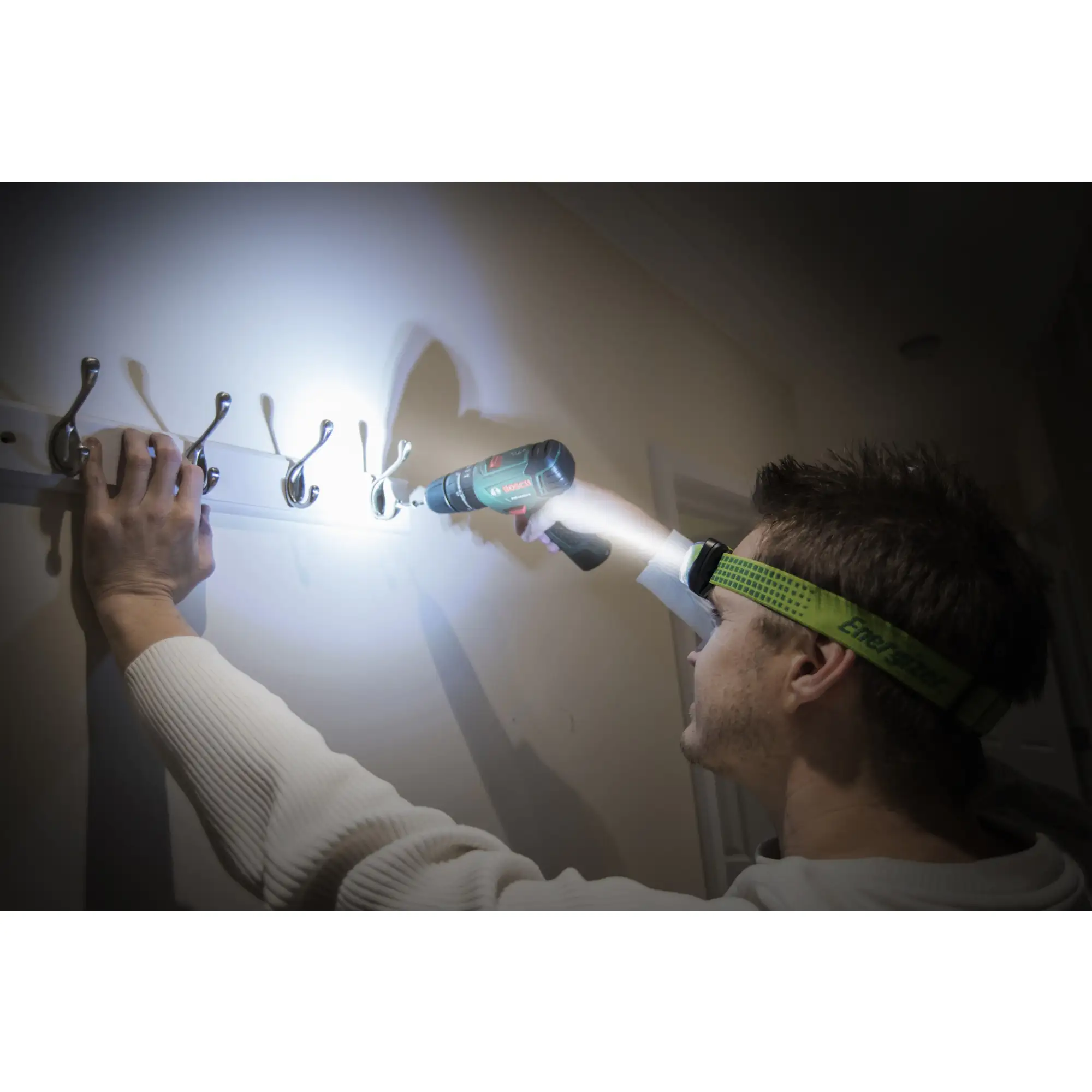 Energizer Kopflampe Advanced 7 LED inklusive 3 Micro AAA, Sichtweite 25 m