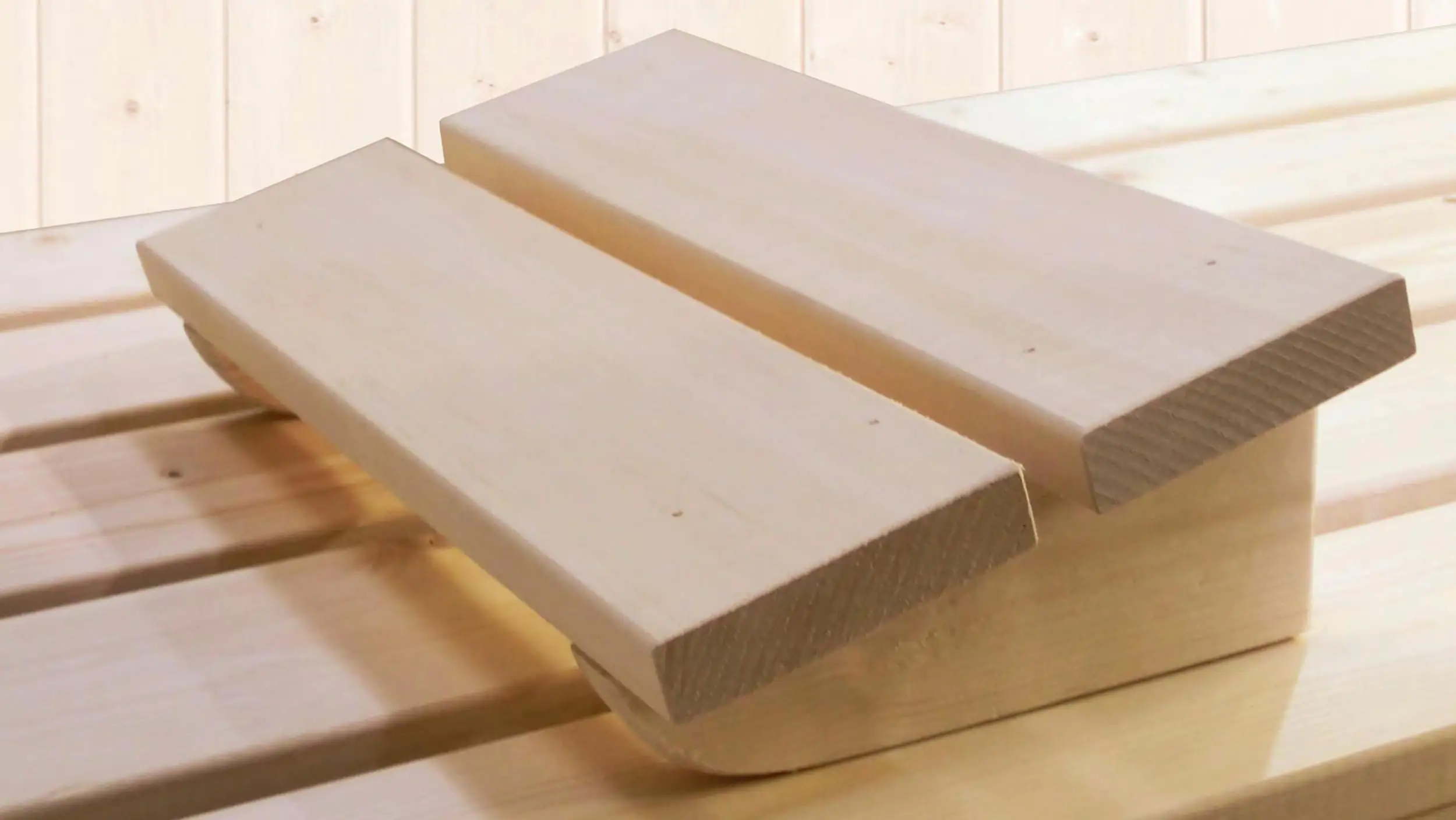Weka Element-Ecksauna Varberg 3 mit Holztür