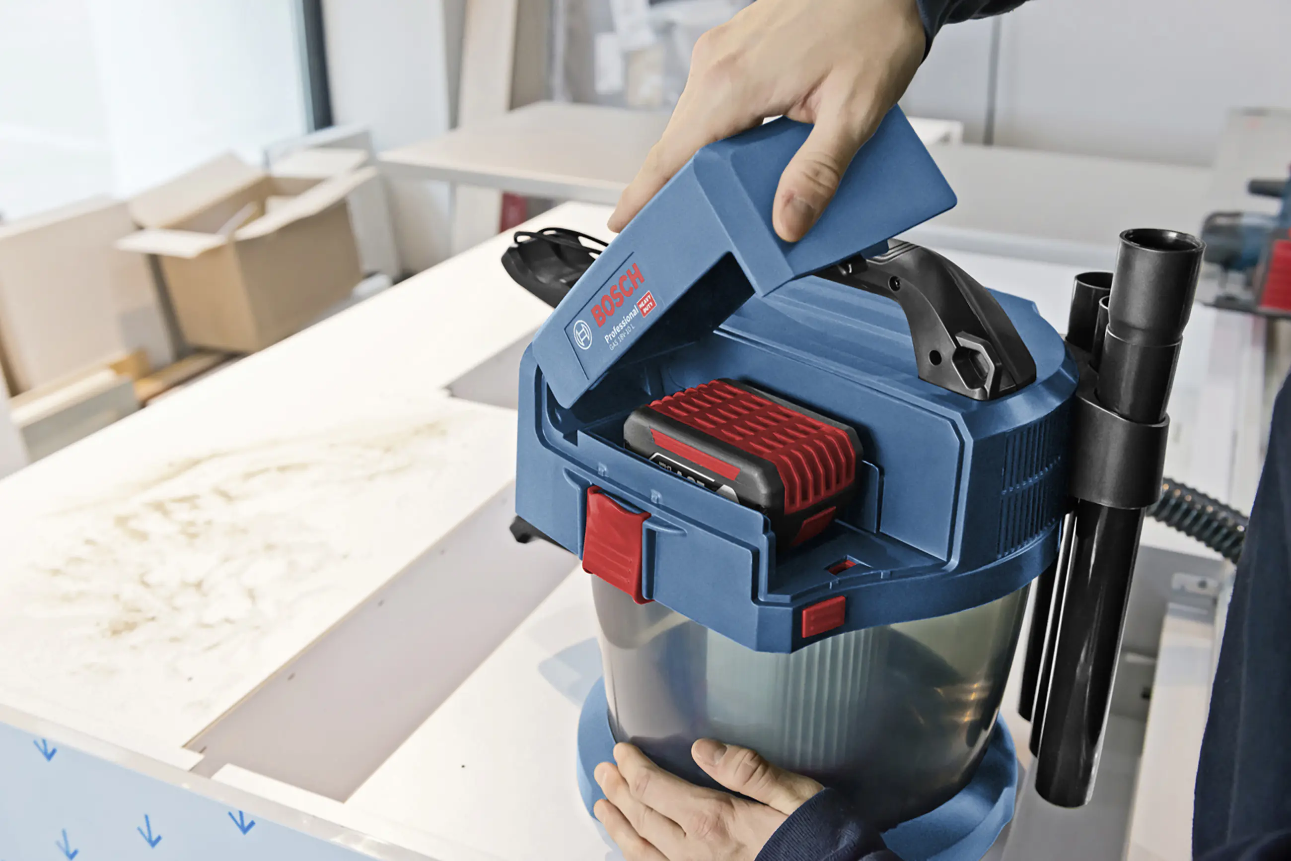 Bosch Professional Akku-Staubsauger GAS 18V-10 L Solo