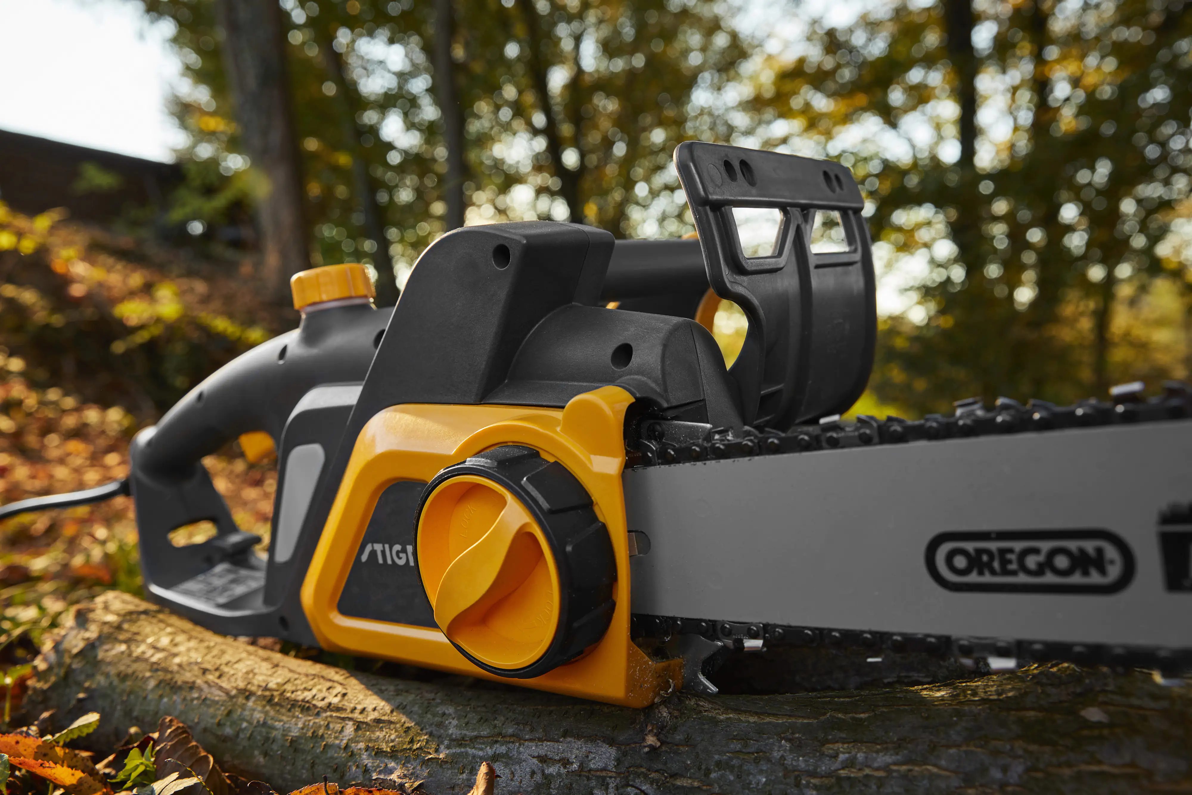 Stiga Elektro Kettensäge CS 122c 2.200 Watt, 40 cm Schwertlänge