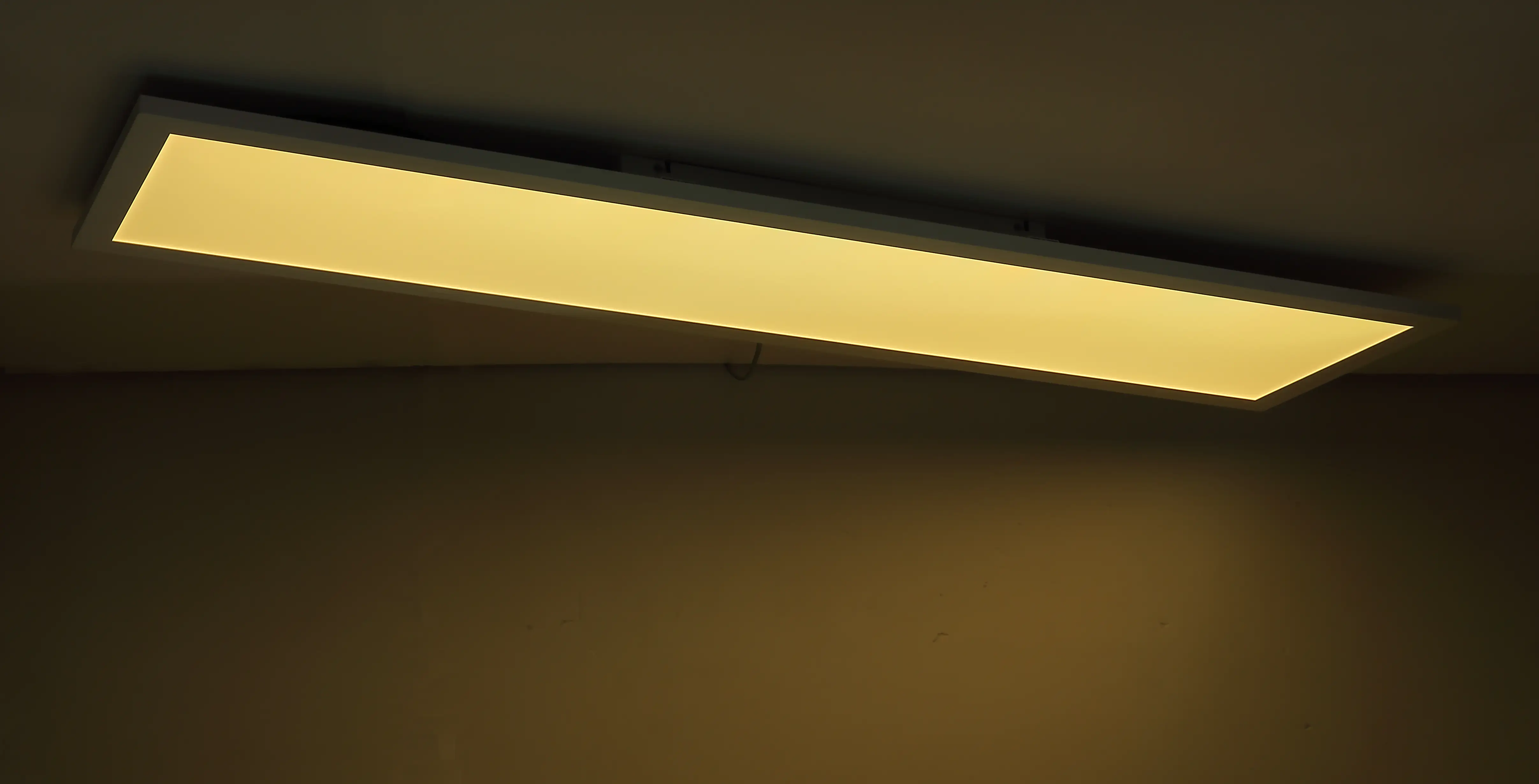 Globo LED Deckenleuchte Rosi weiß 120 x 30 cm RGBW, dimmbar
