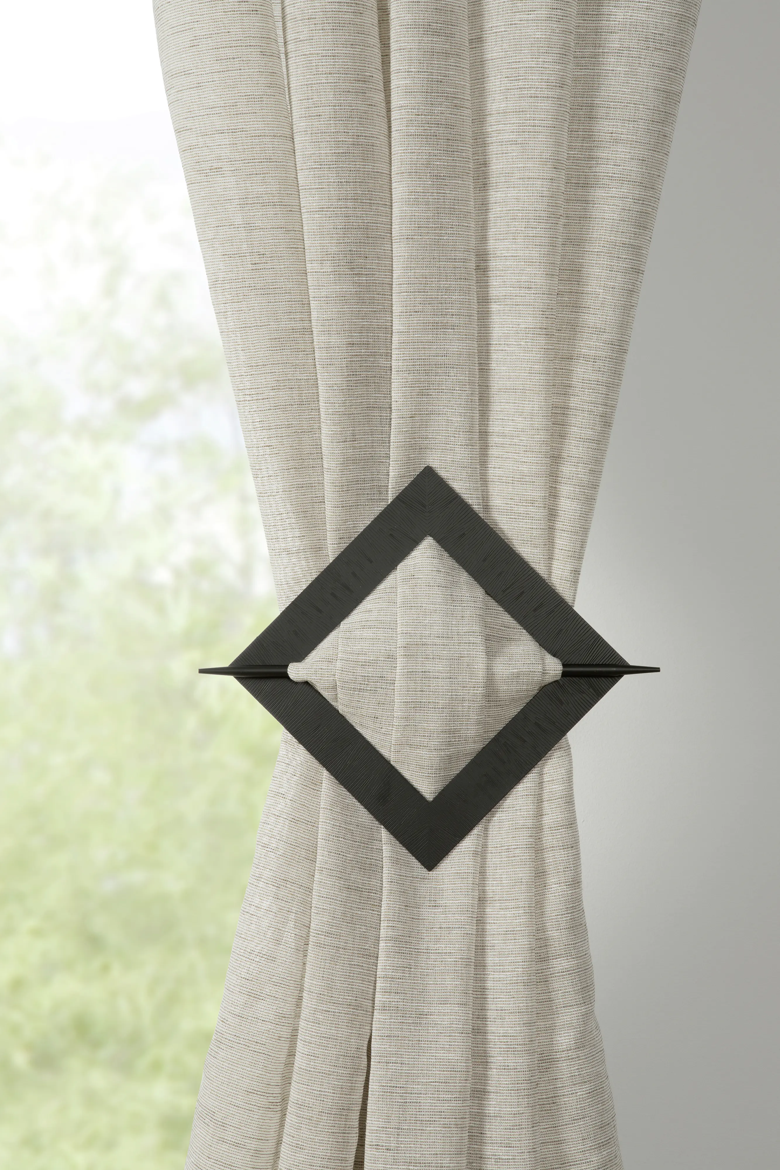 Gardinia Raffhalter für Vorhänge Uranus 14,5 x 14,5 cm schwarz-matt 