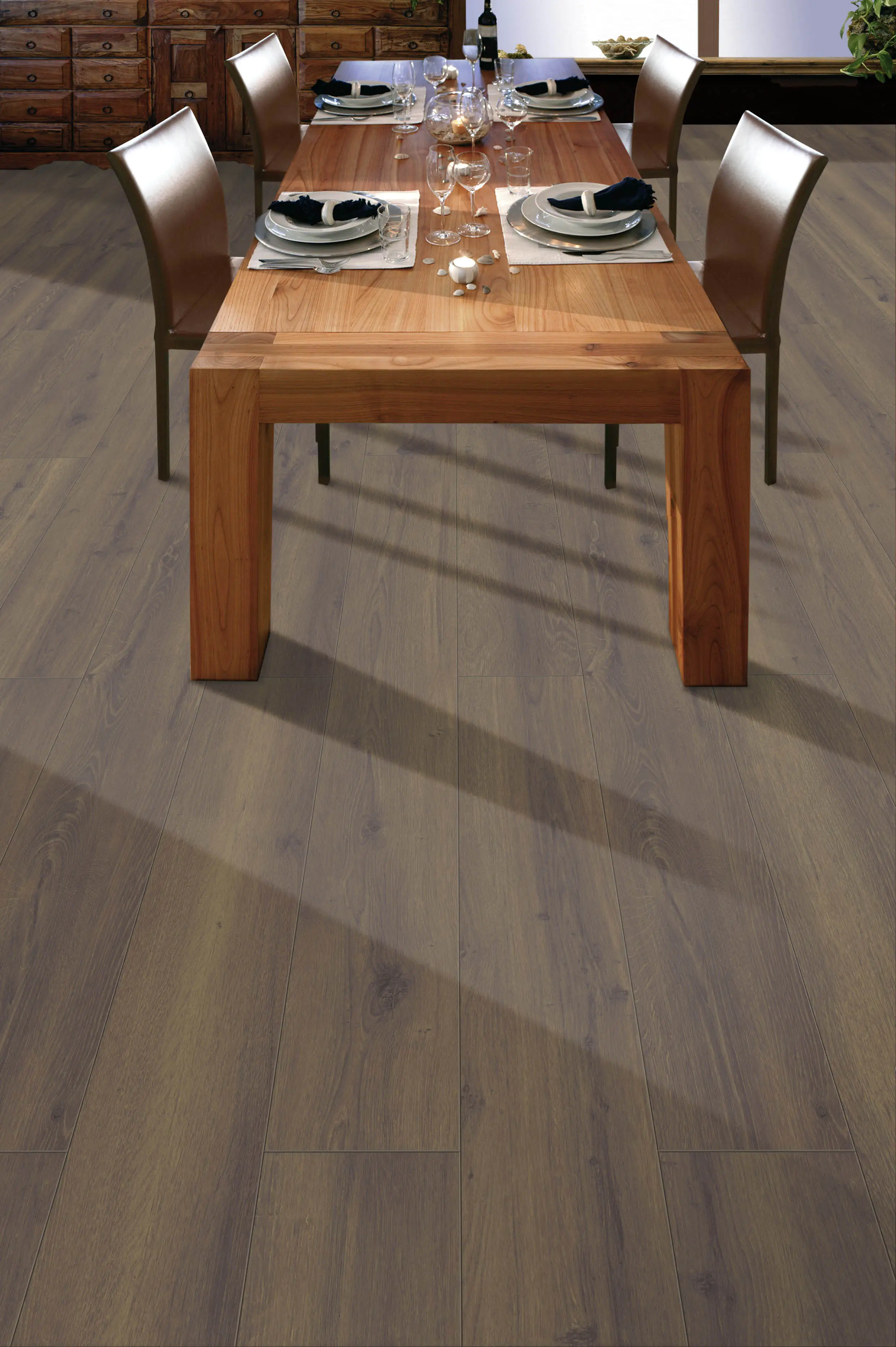 Classen Laminat Edition 7 Eiche dunkel braun