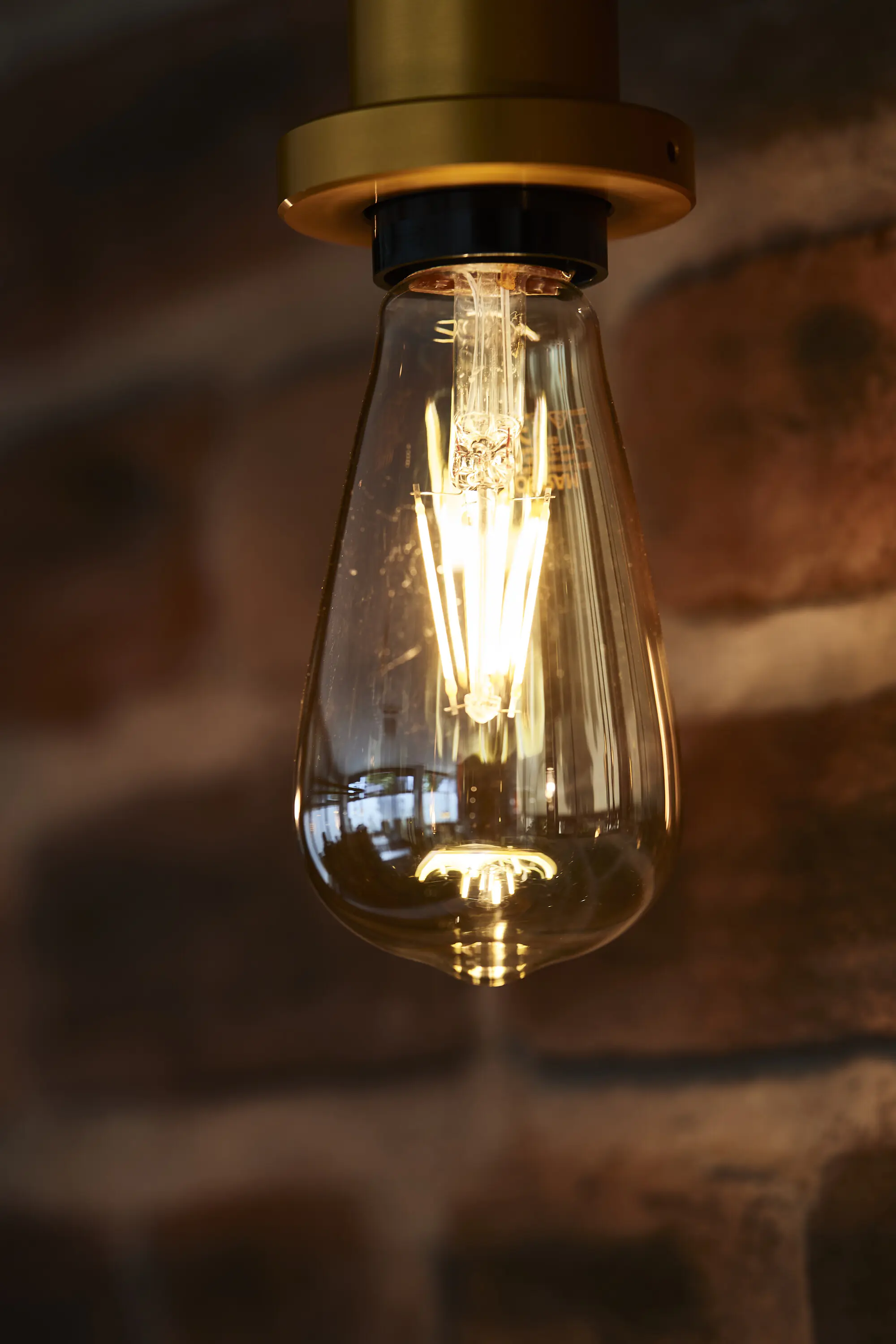 Osram LED Leuchtmittel Globe Vintage 1906 E27 4W warmweiß, amber
