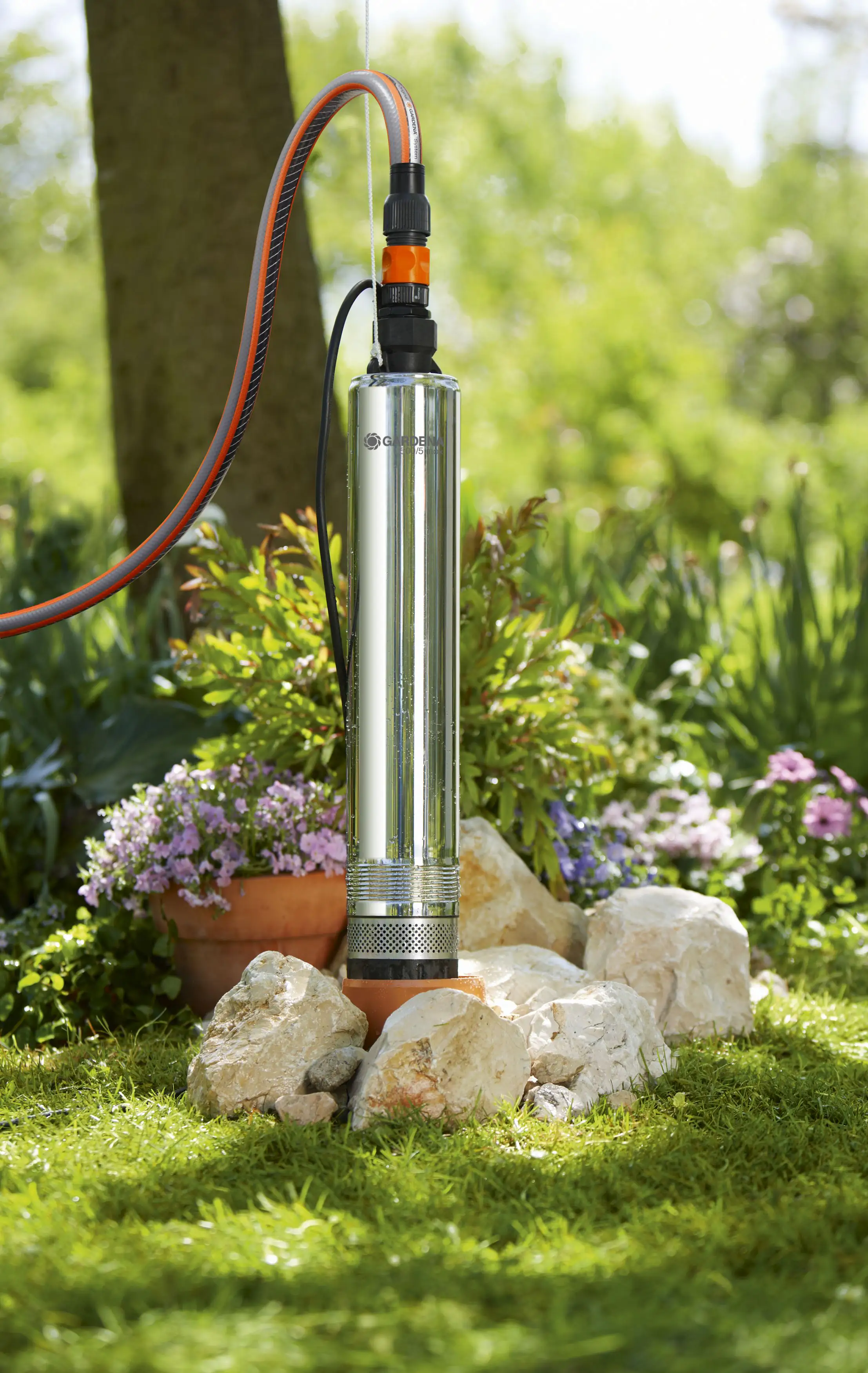 Gardena Tiefbrunnenpumpe 5500 l/h 5 m inox 850 Watt