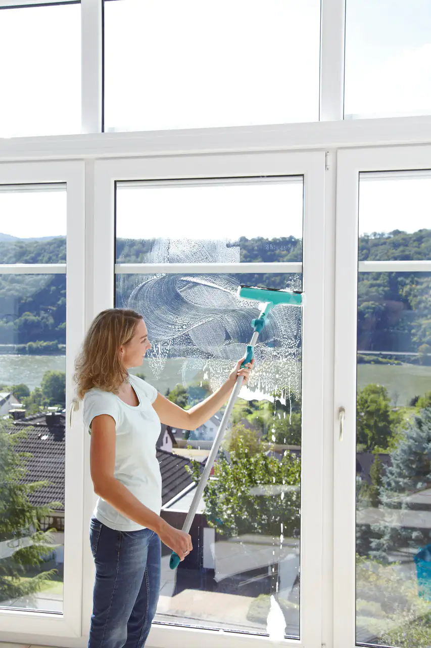 Leifheit Fensterwischer 3in1 mit Teleskopstiel und Gelenk