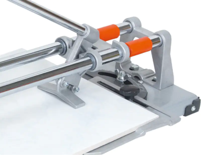 TrendLine Fliesenschneider mit Lochbohrer TF420L 42 cm